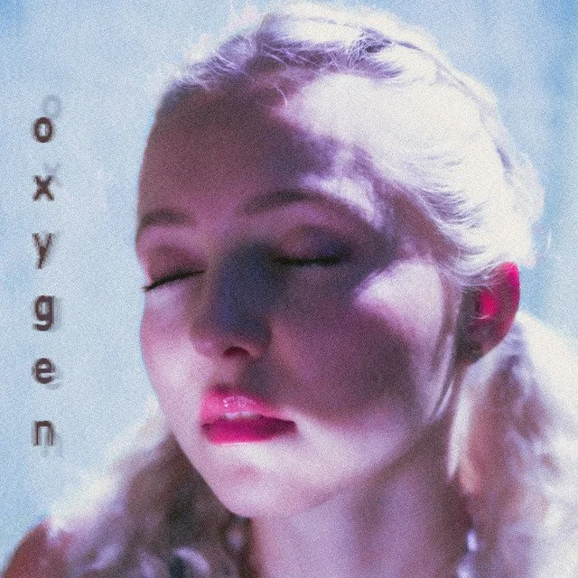 Claire Brooks Has Us In Awe With Her New Single “Oxygen”