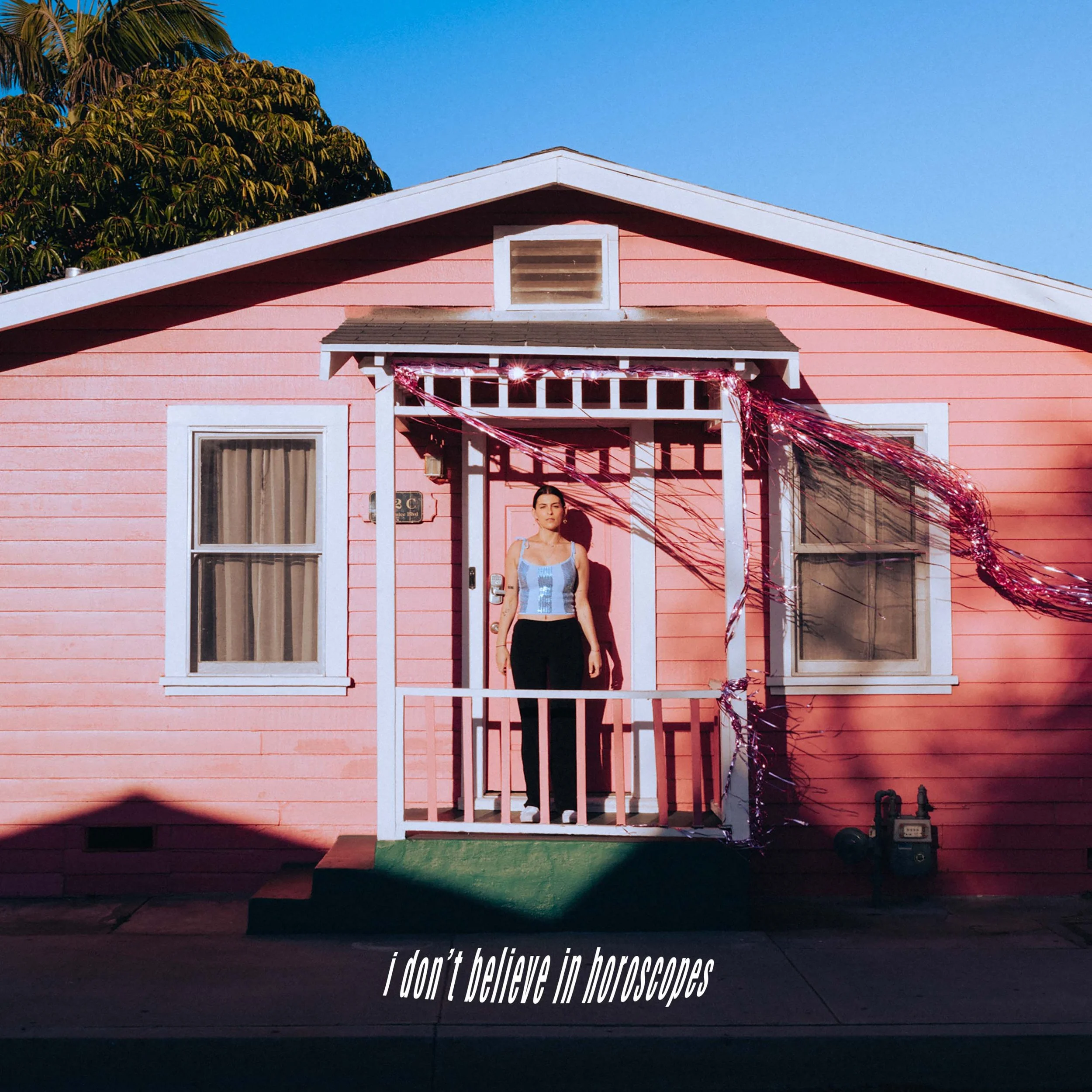 elishéva Bears It All On Her Debut EP, “i don’t believe in horoscopes”