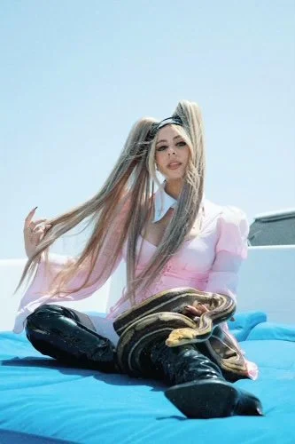 Colombian Artist SoyBigDaddy Inspiring Others &amp; Bringing Cultures Together Through Her Music