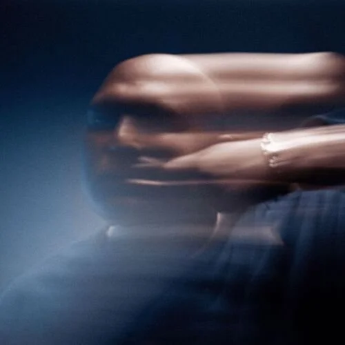 Farinas Proves He’s “Shark Bait” in Current Single 