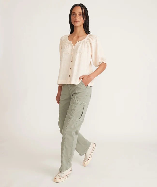 F1_W_Wren_Puff_Sleeve_Top_Parchment-1890-Final_web_650x.jpeg
