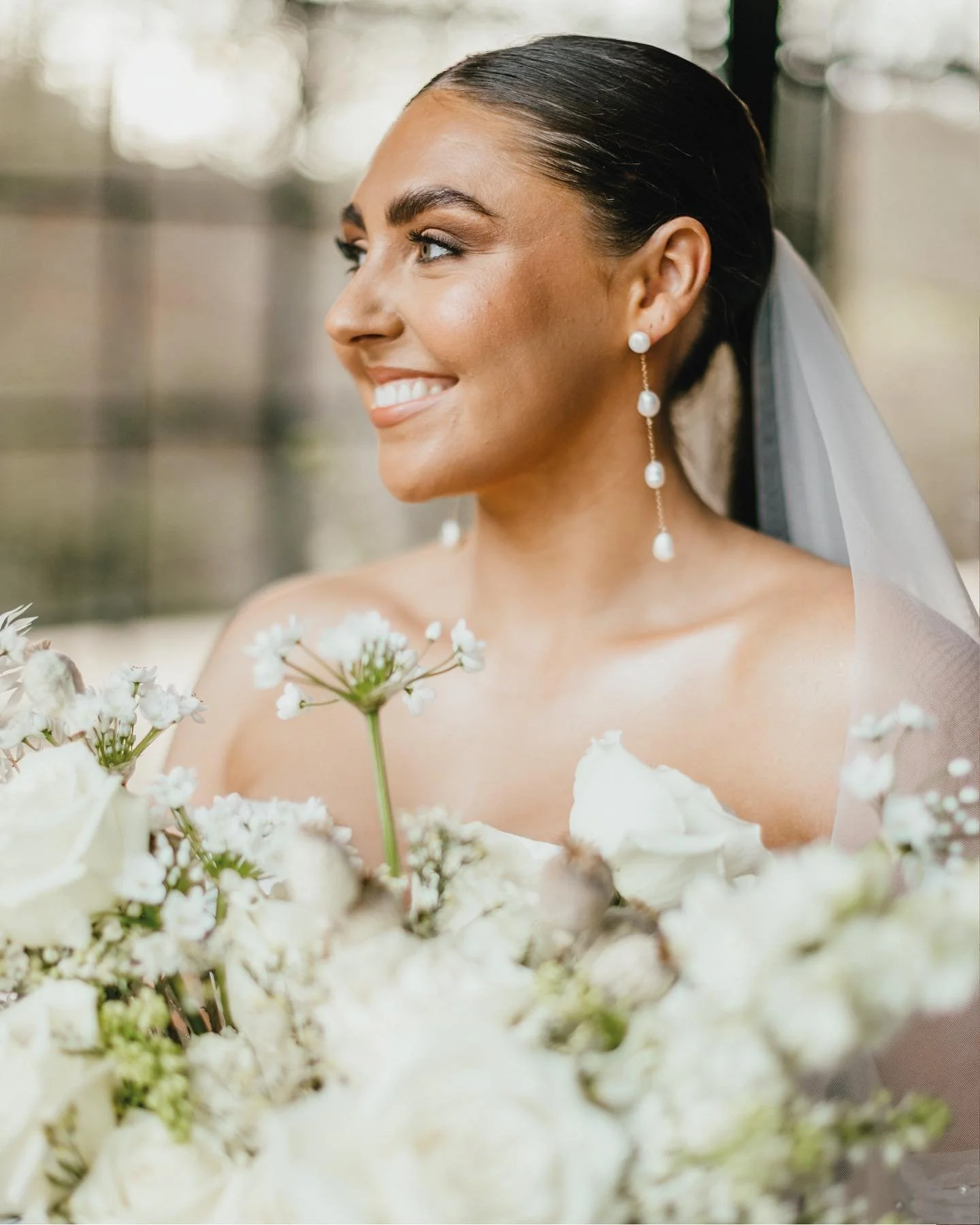 // PURE, BEAUTIFUL, GROWING //
a modern take on the classic green and white wedding theme...

It was absolutely spectacular to be a part of this beautiful photoshoot. Every single detail had been carefully considered meaning total perfection was crea
