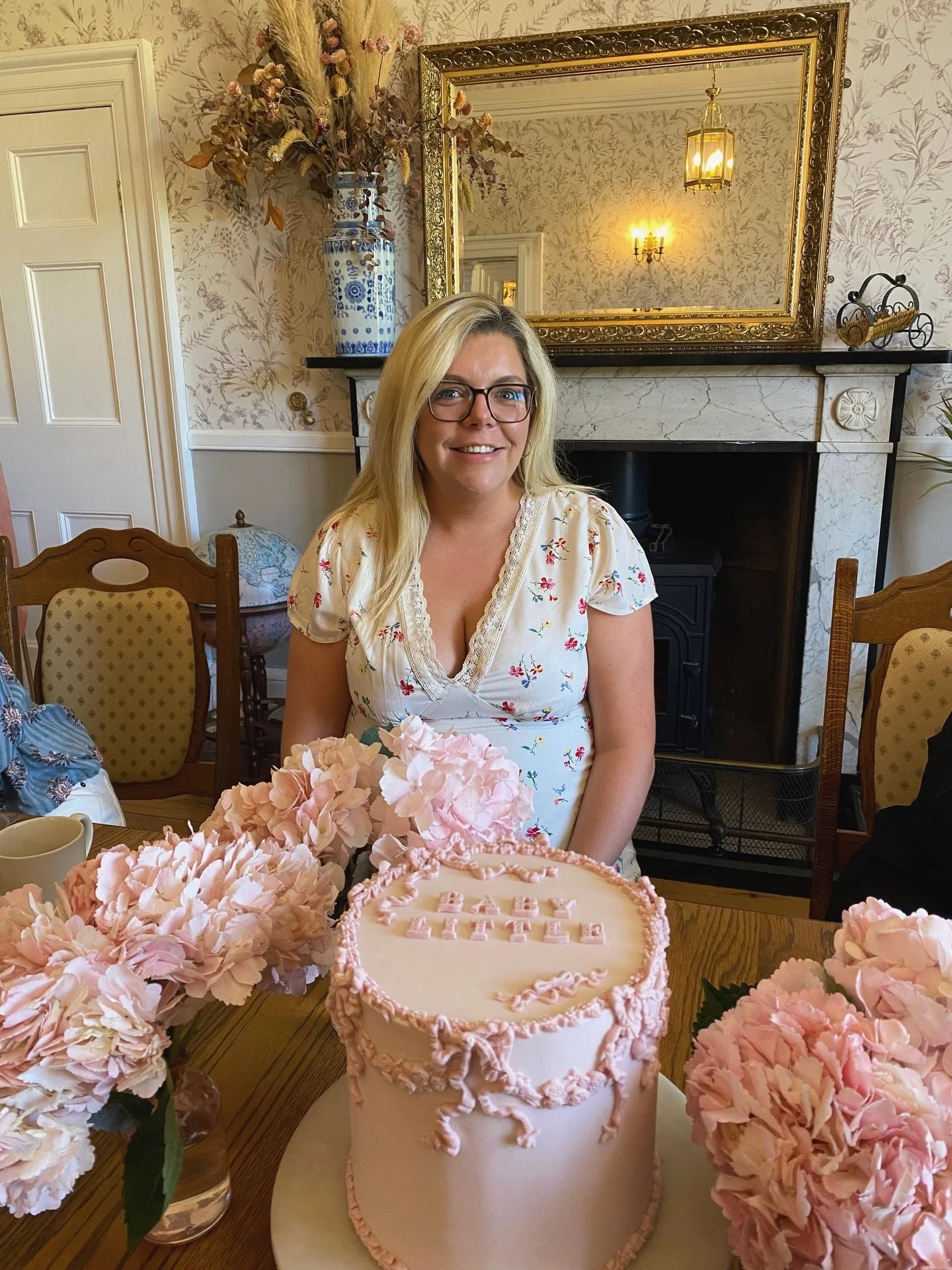 It&rsquo;s a rarity that I show my face on this account but after that love I received yesterday I felt it was only right. 

I consider myself extremely lucky to work with some of the best and most wonderful people in the wedding industry and to be a