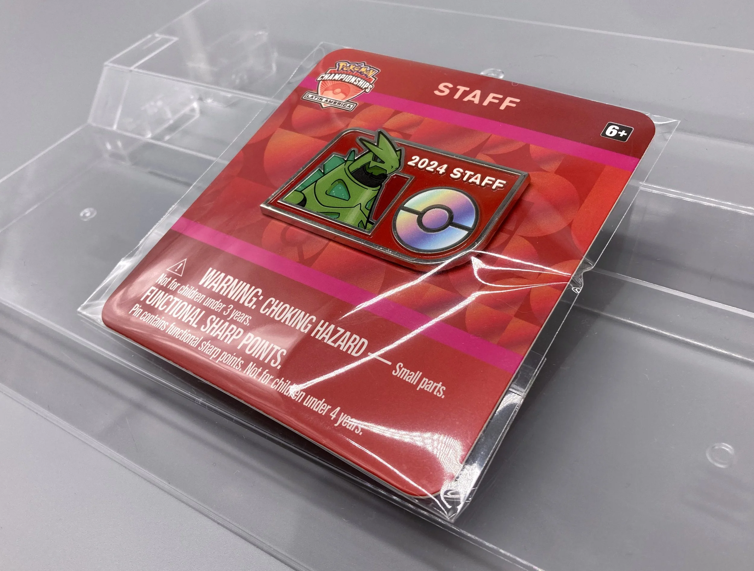 Pokémon STAFF Pins
