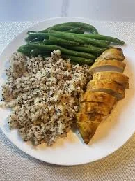 honey balsamic chicken breast, quinoa.jpg