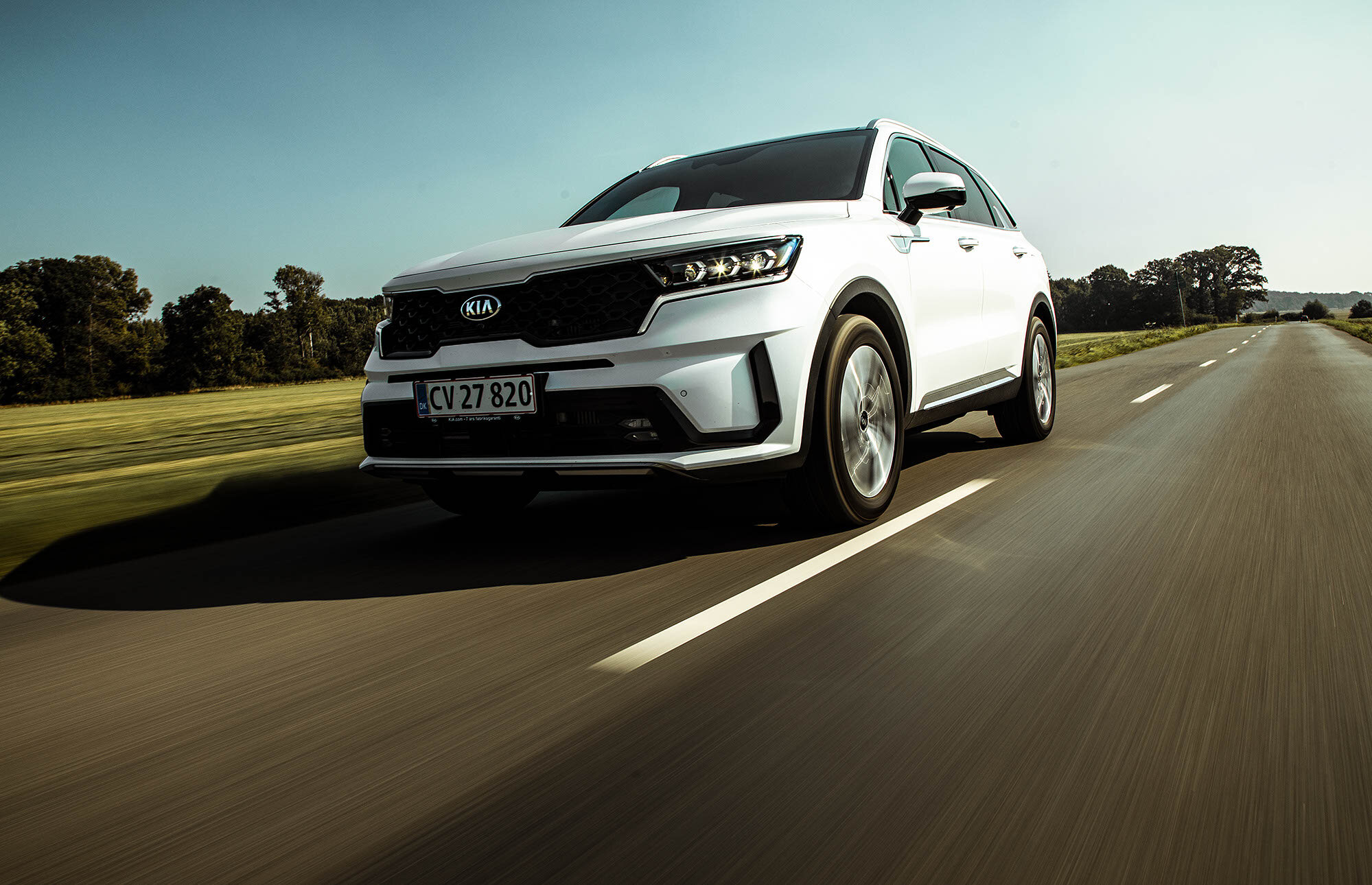 Kia_Sorento_Hvid_Dynamisk_13_low-res.jpg