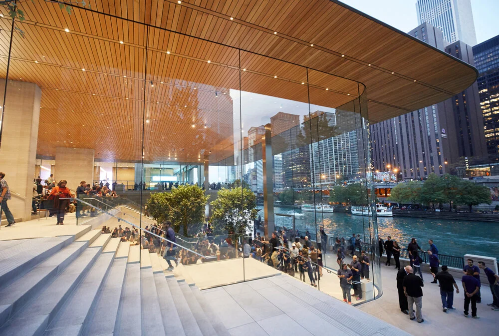 apple-michigan-ave-waterfront-retail-exterior-windows-steps-1000.jpg