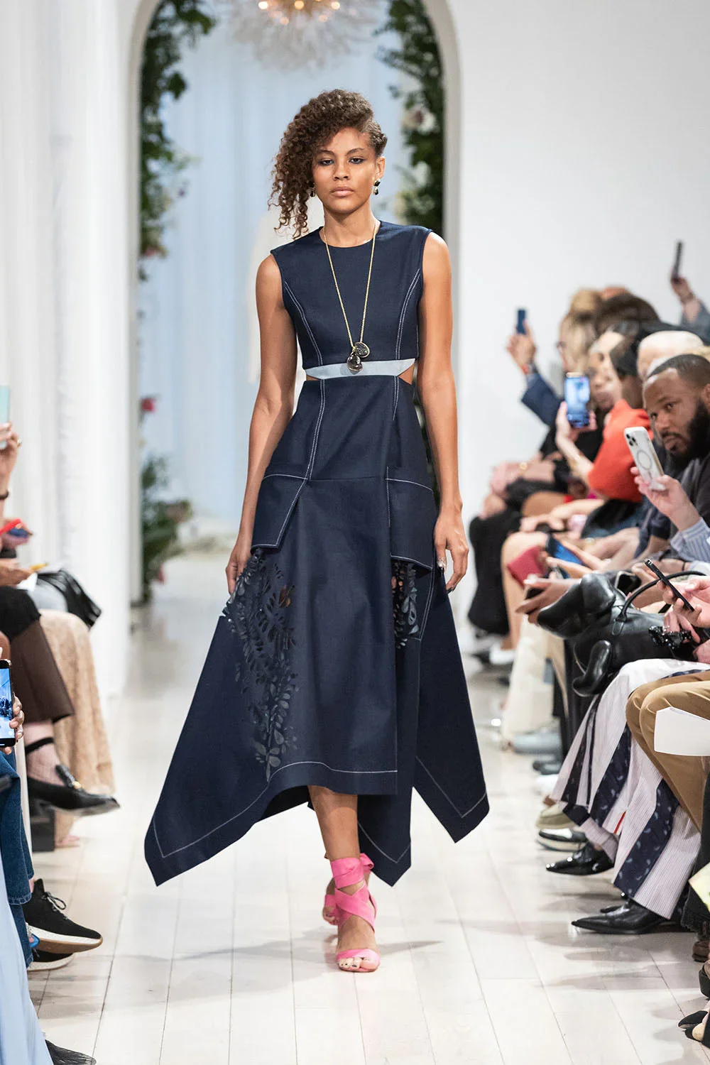 denim dress 3.webp