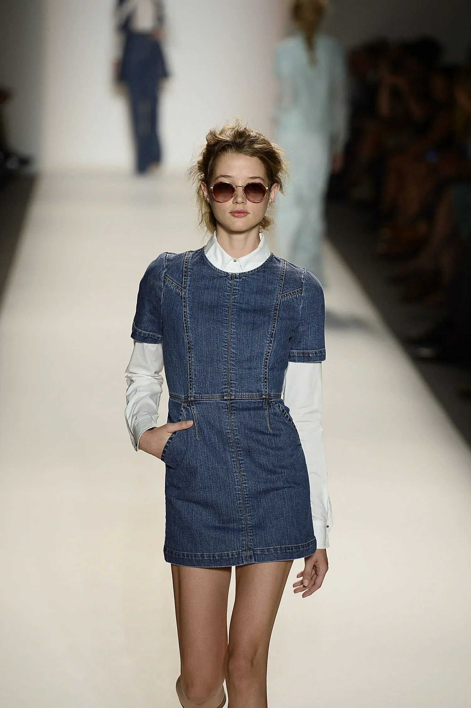 denim dress4.webp