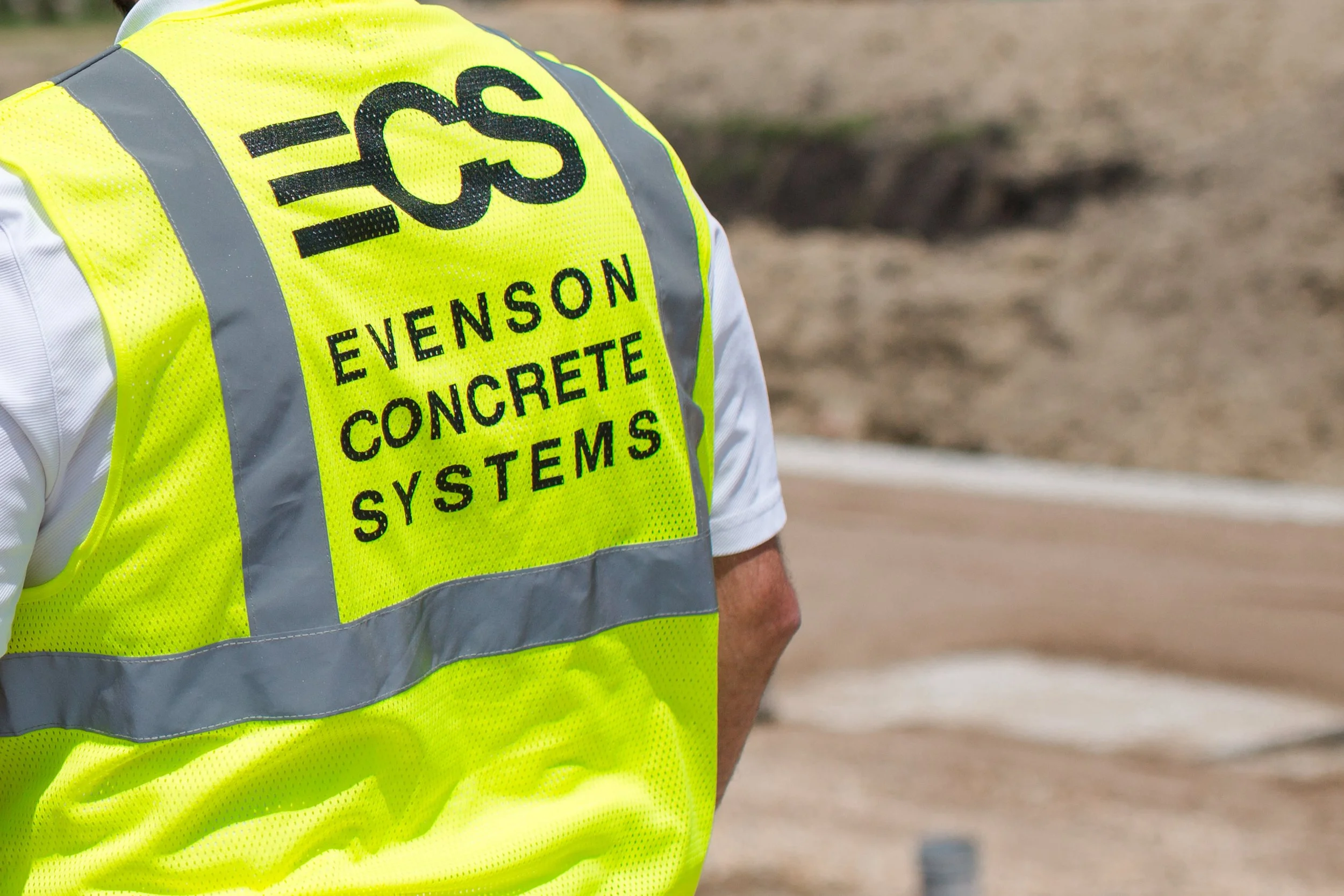 How Long Does Concrete Take to Cure? Timeline & Tips — Evenson Concrete ...