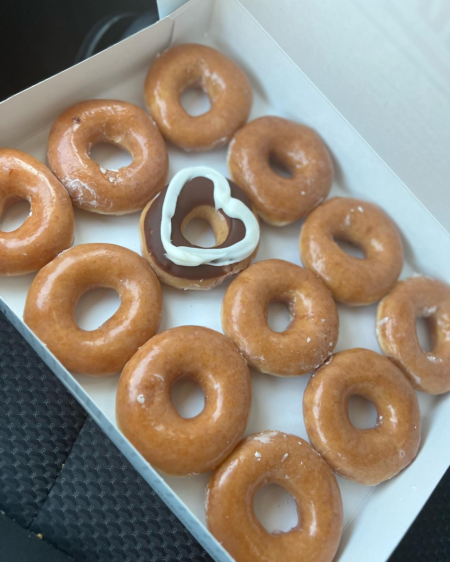 It&rsquo;s World Kindness Day! Thanks to Krispy Kreme for my free dozen this morning. If you didn&rsquo;t know, select Krispy Kreme locations are giving away free boxes of donuts to the first 500 people. I was box number 347 this morning!
#worldkindn