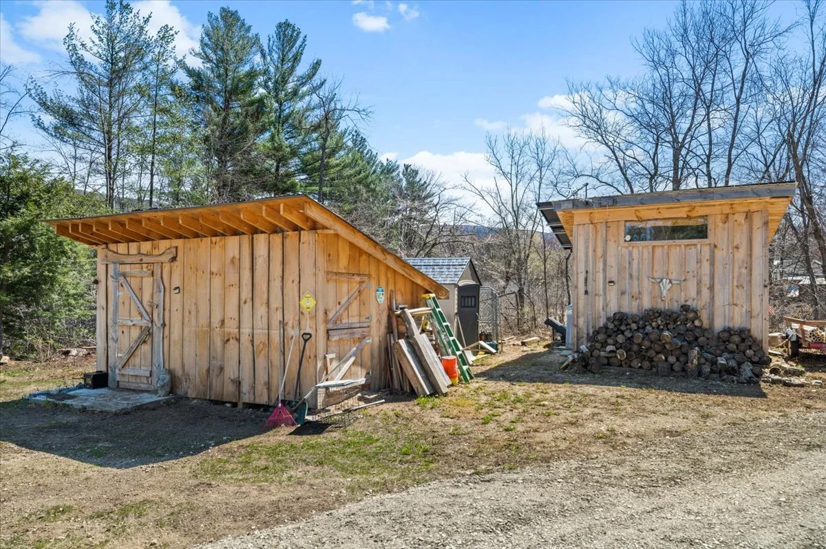 72 Sawmill Road Pownal VT 05261 — Hoffman Real Estate