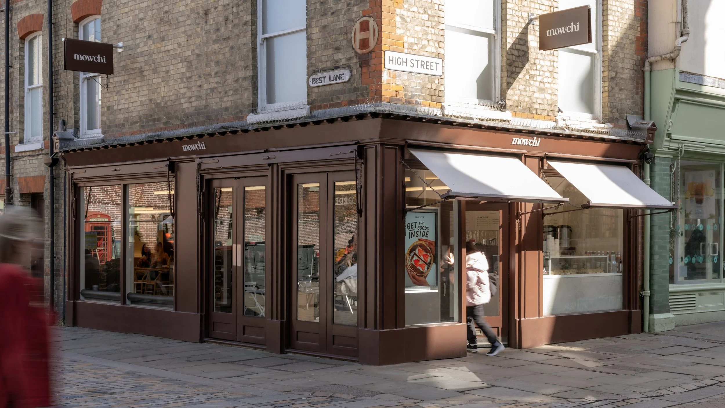 Take a breath with Mowchi.