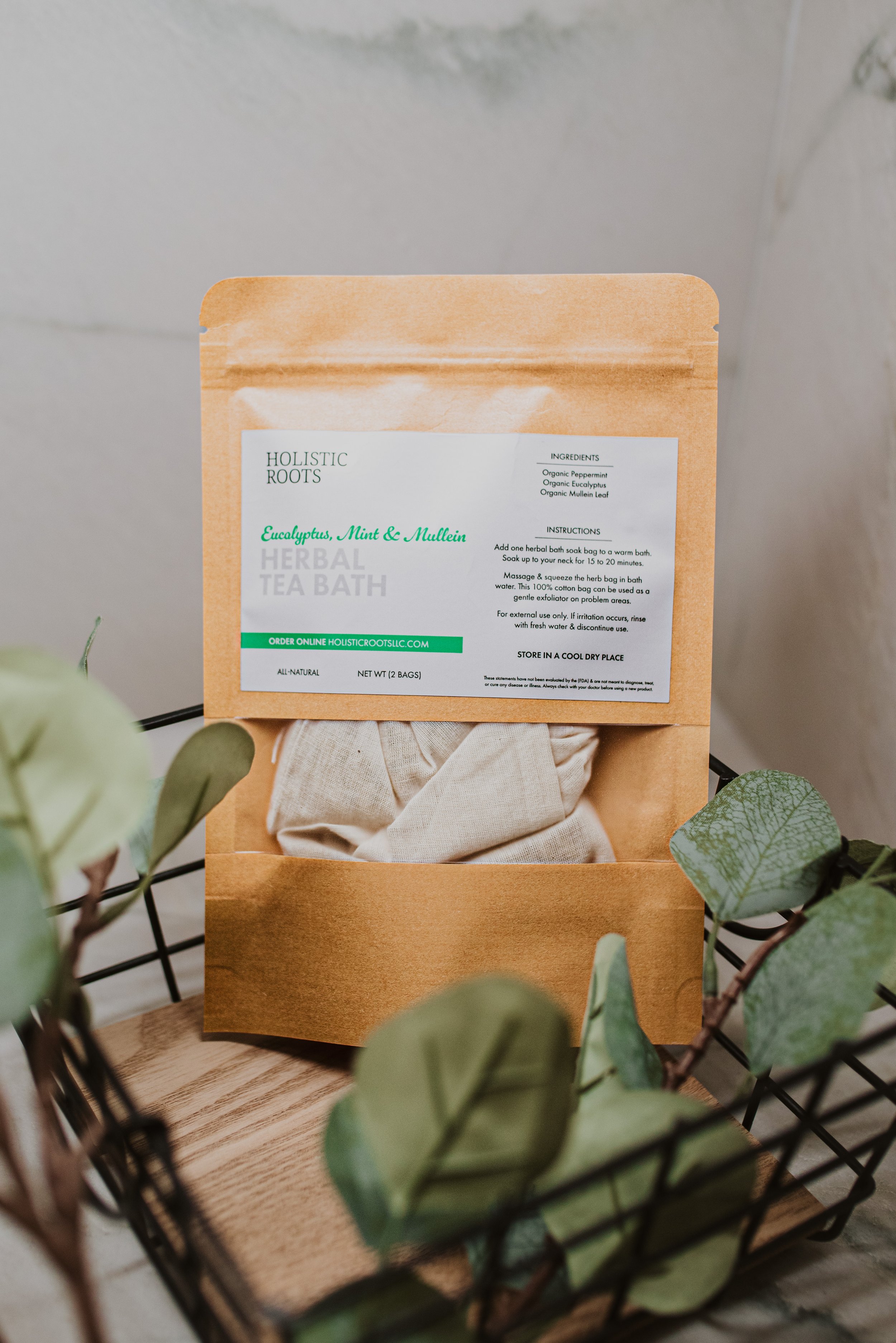 Eucalyptus, Mint & Mullein Herbal Tea Bath