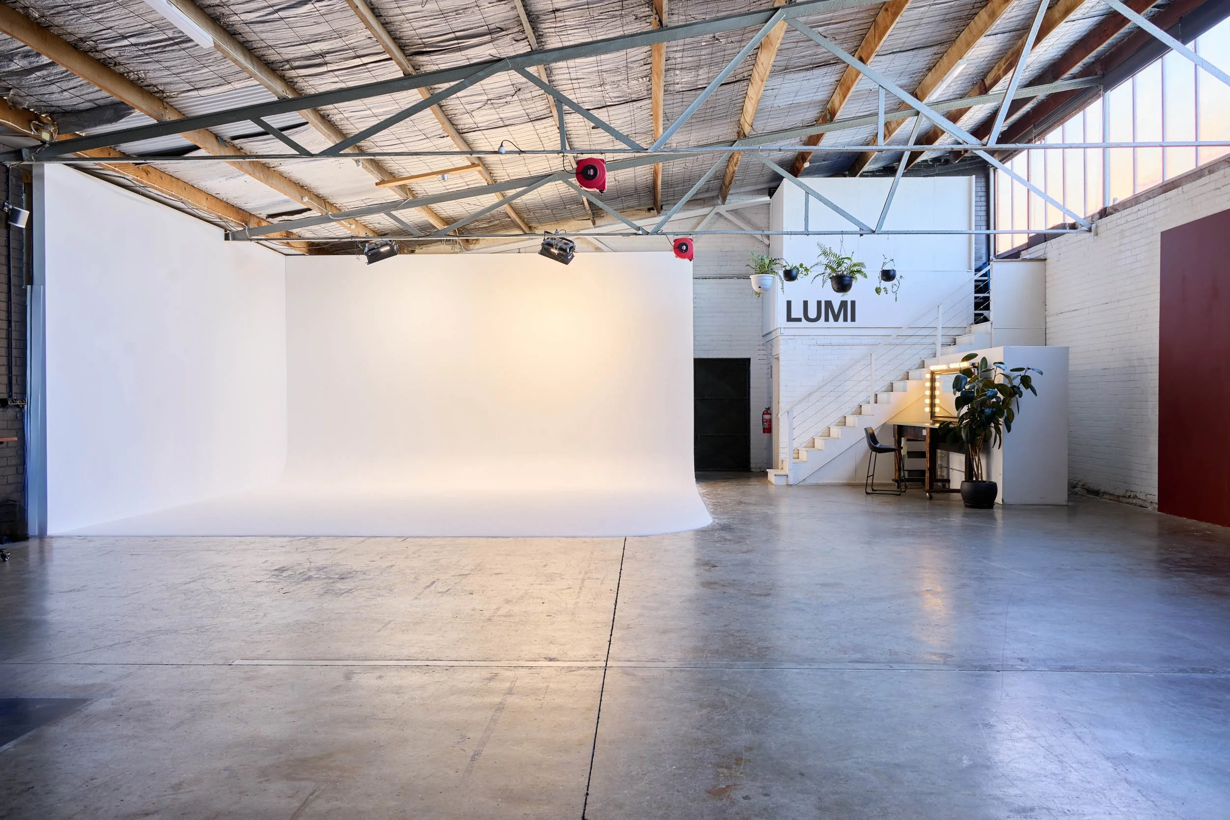 LUMI13 NEW LOGO.jpg