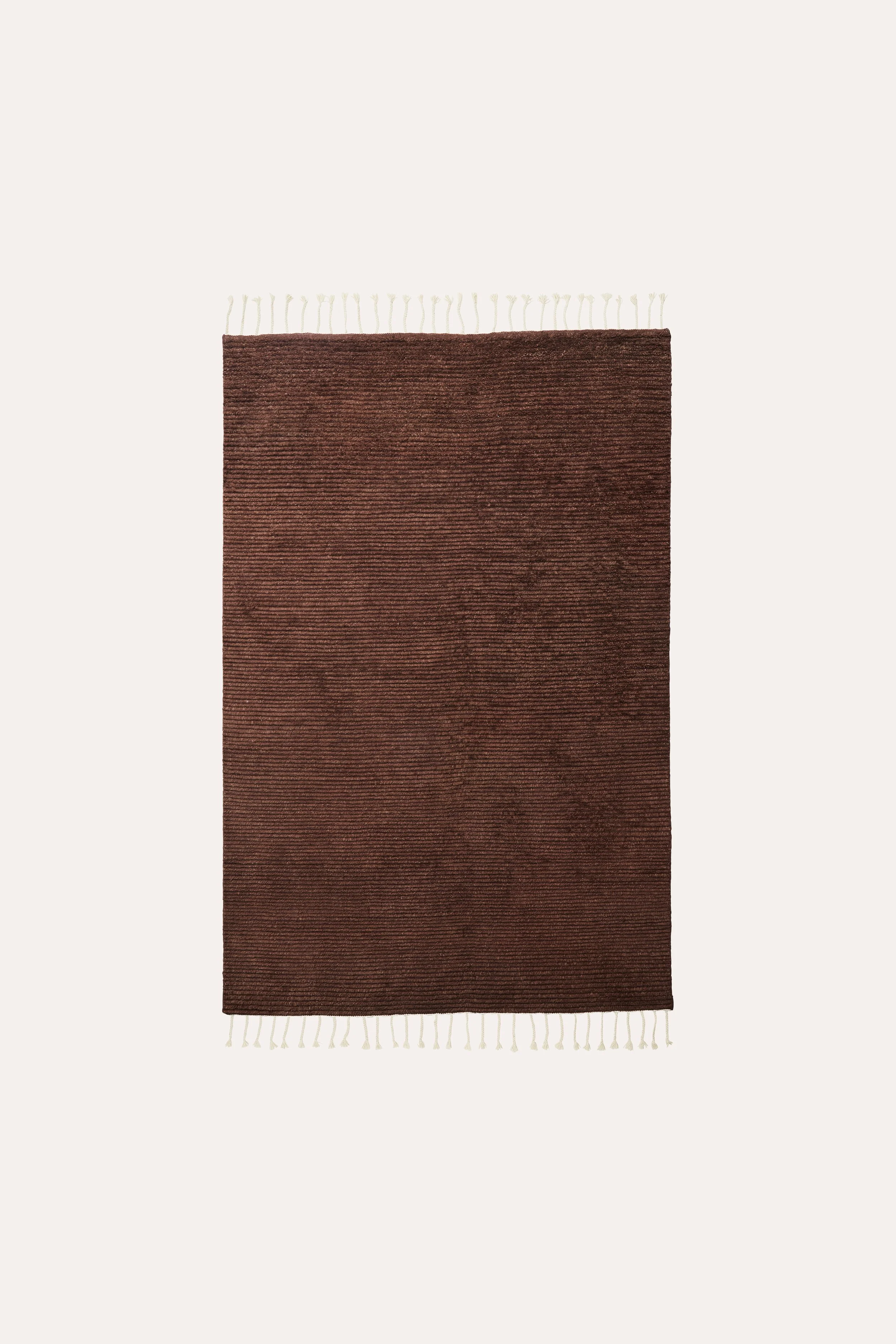 Armadillo_Rugs_ClassicCollection_Malawi_Amber_TopShot.jpg