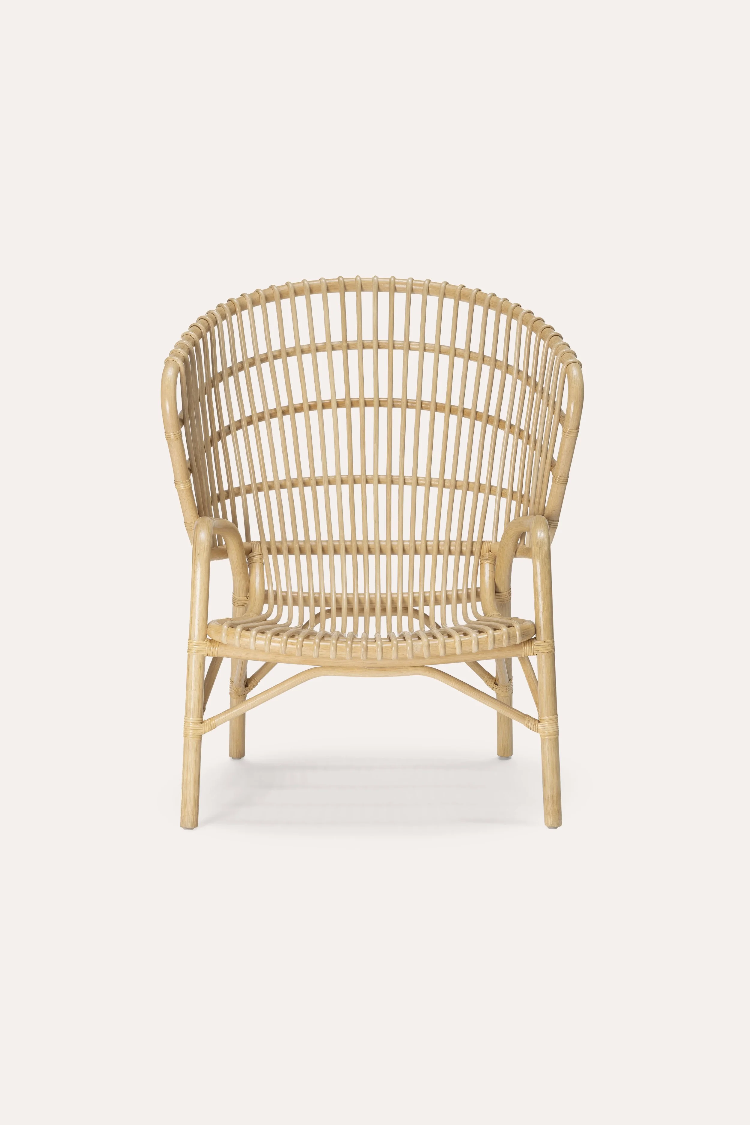 tembo_natural_rattan_01.jpg