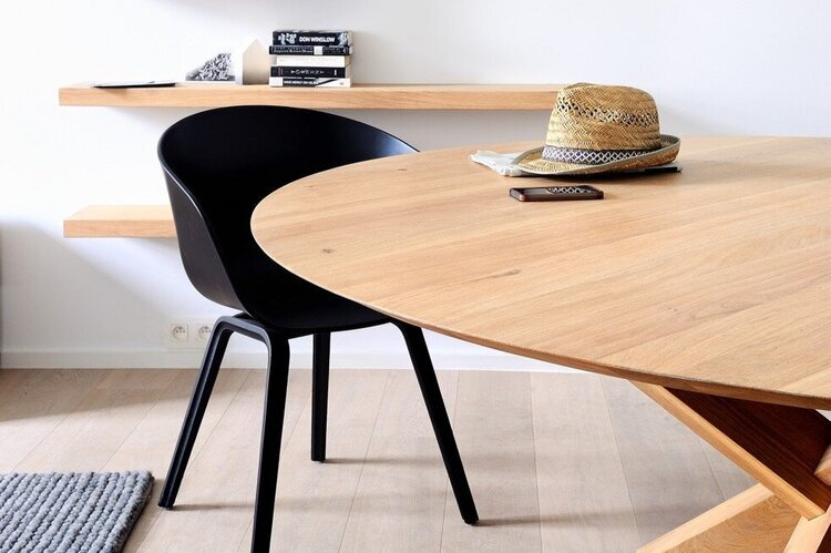 50164+Oak+Circle+dining+table+%26+51358-51360+Oak+Wall+shelf+%281%29.jpg