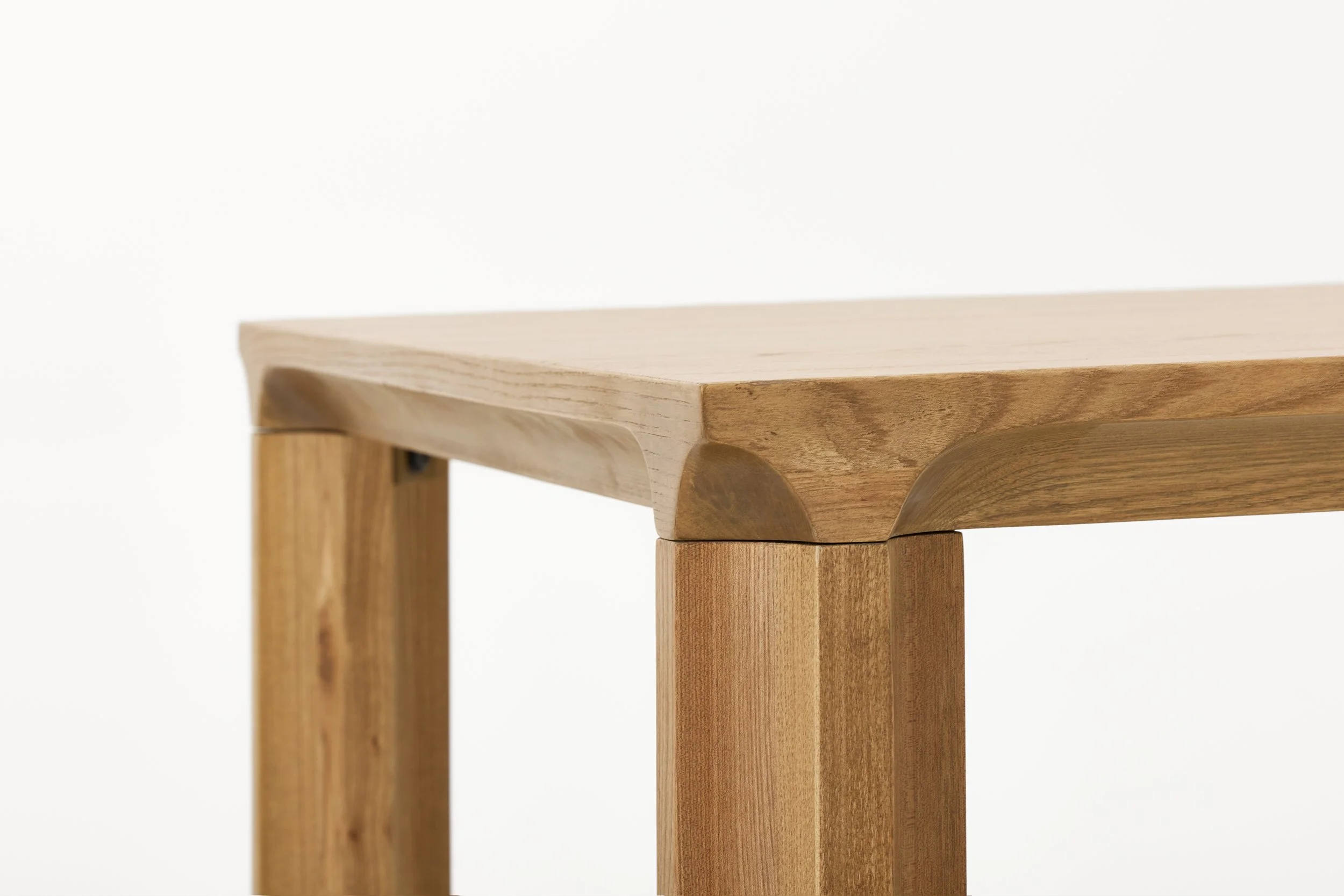 E-03247-000 table 200_100 4.jpg