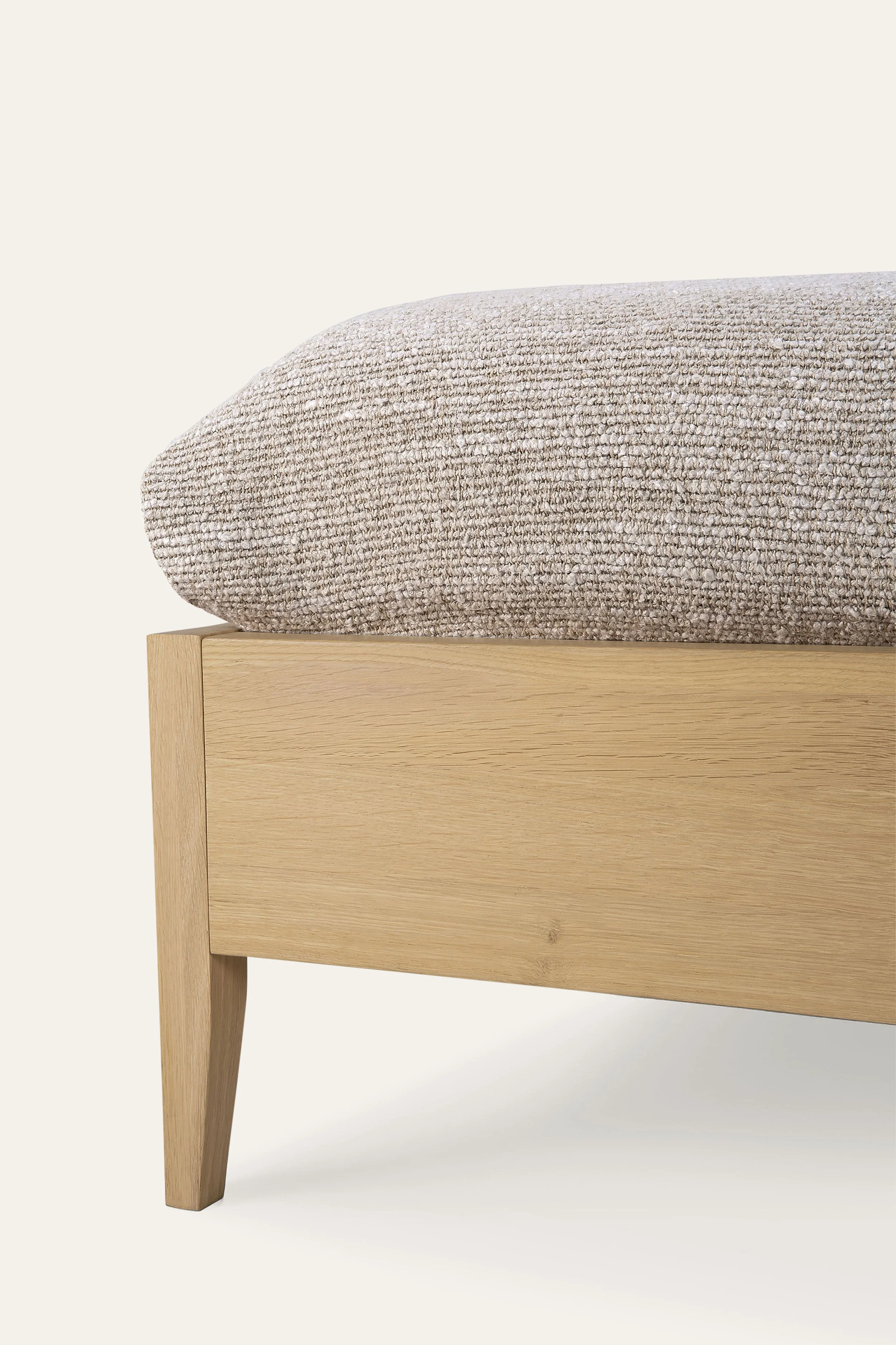OAKSPINDLEBED_WEB_06.jpg