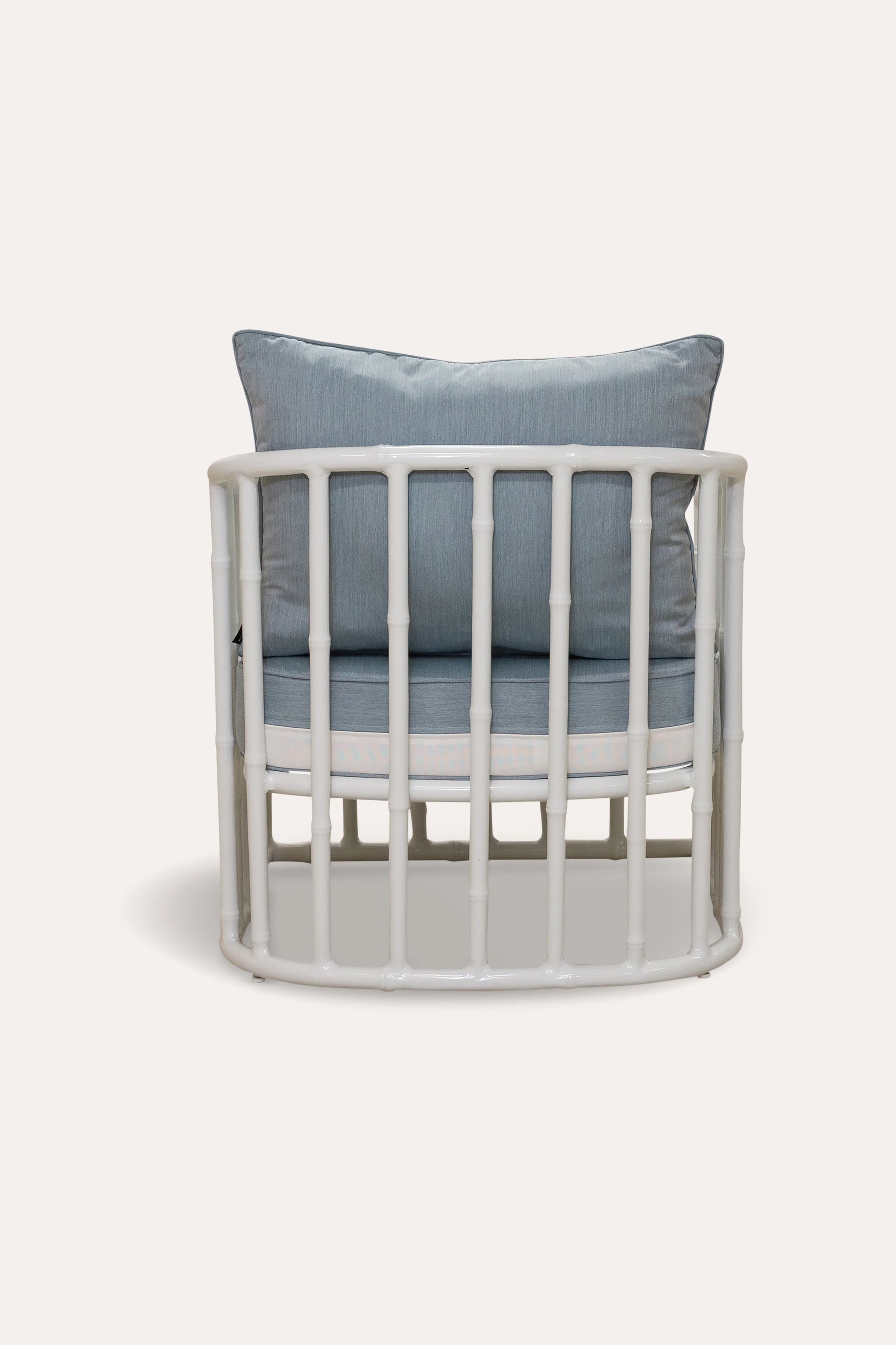 PACK_BEL-01_BELLAARMCHAIR_SEAFOAM_03.jpg