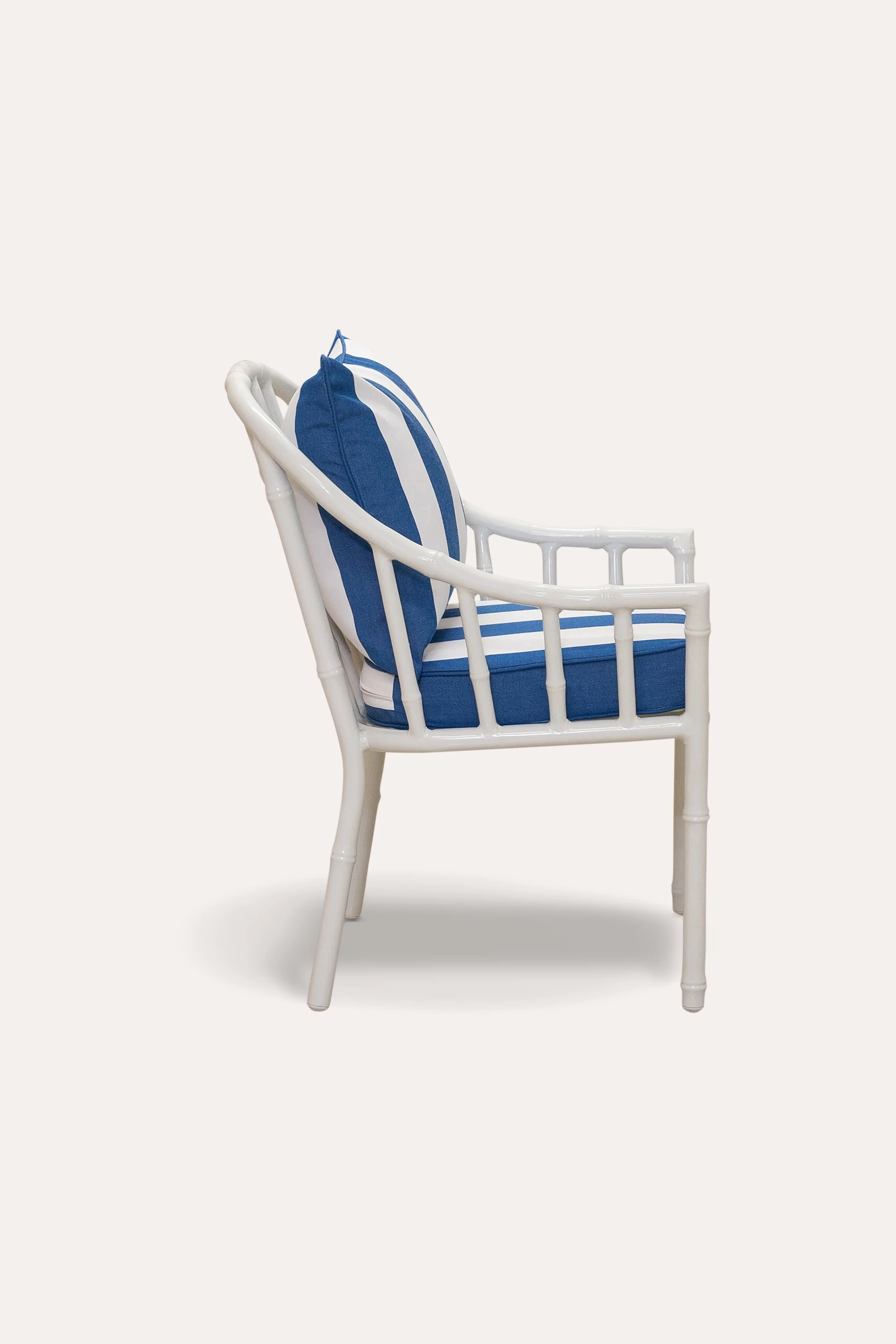 PACK_FOX-CC_FOXY_CAUSALCHAIR_REGATTA_03.jpg