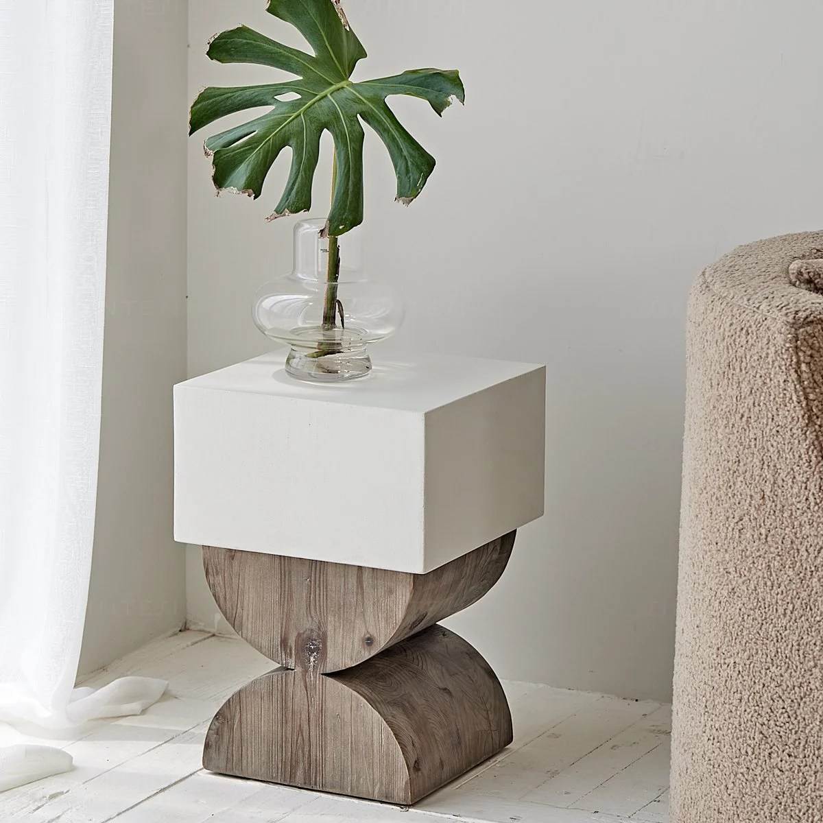 STYLE_A-03592-000_NYX_03.jpg