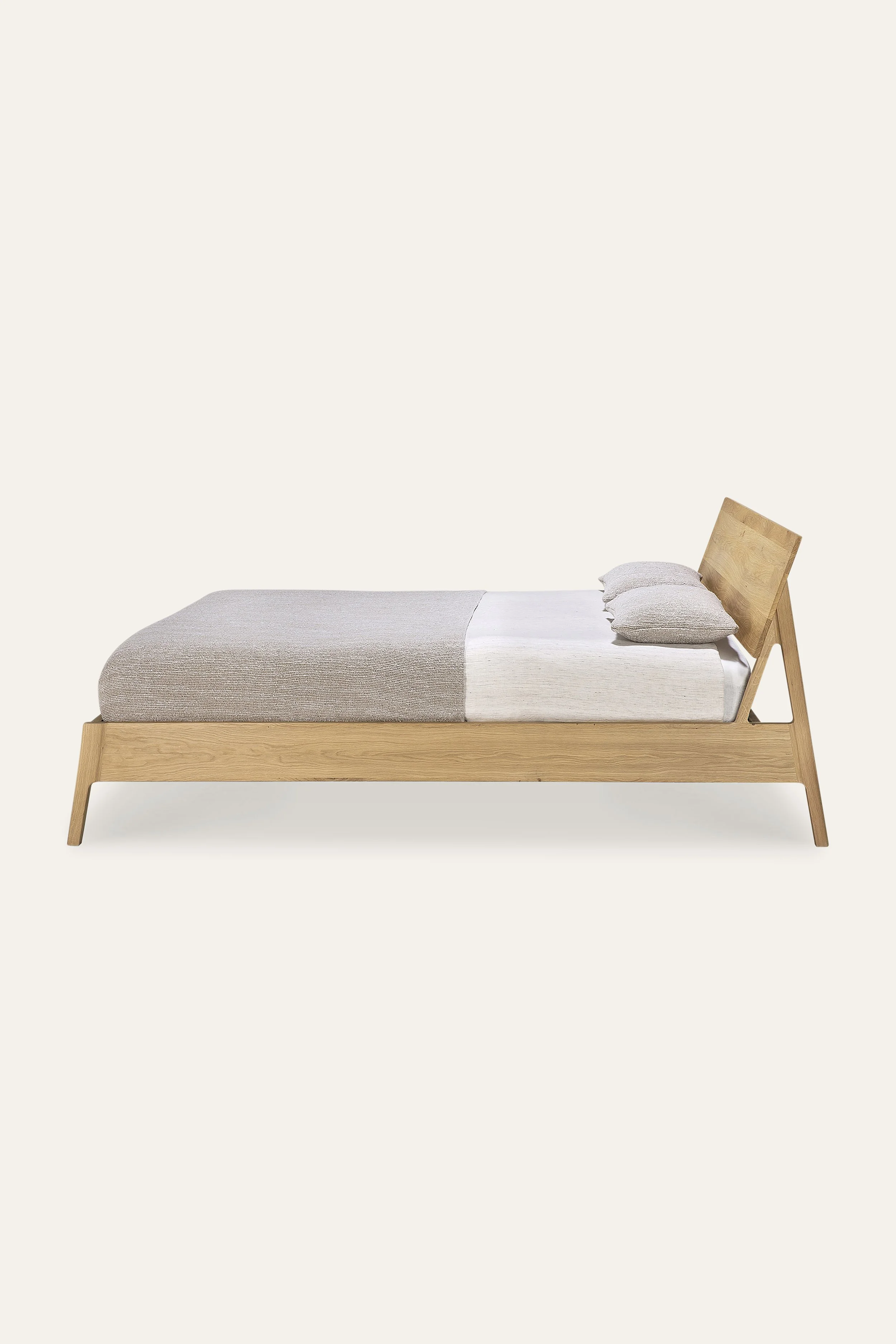OAKAIRBED_WEB_03.jpg