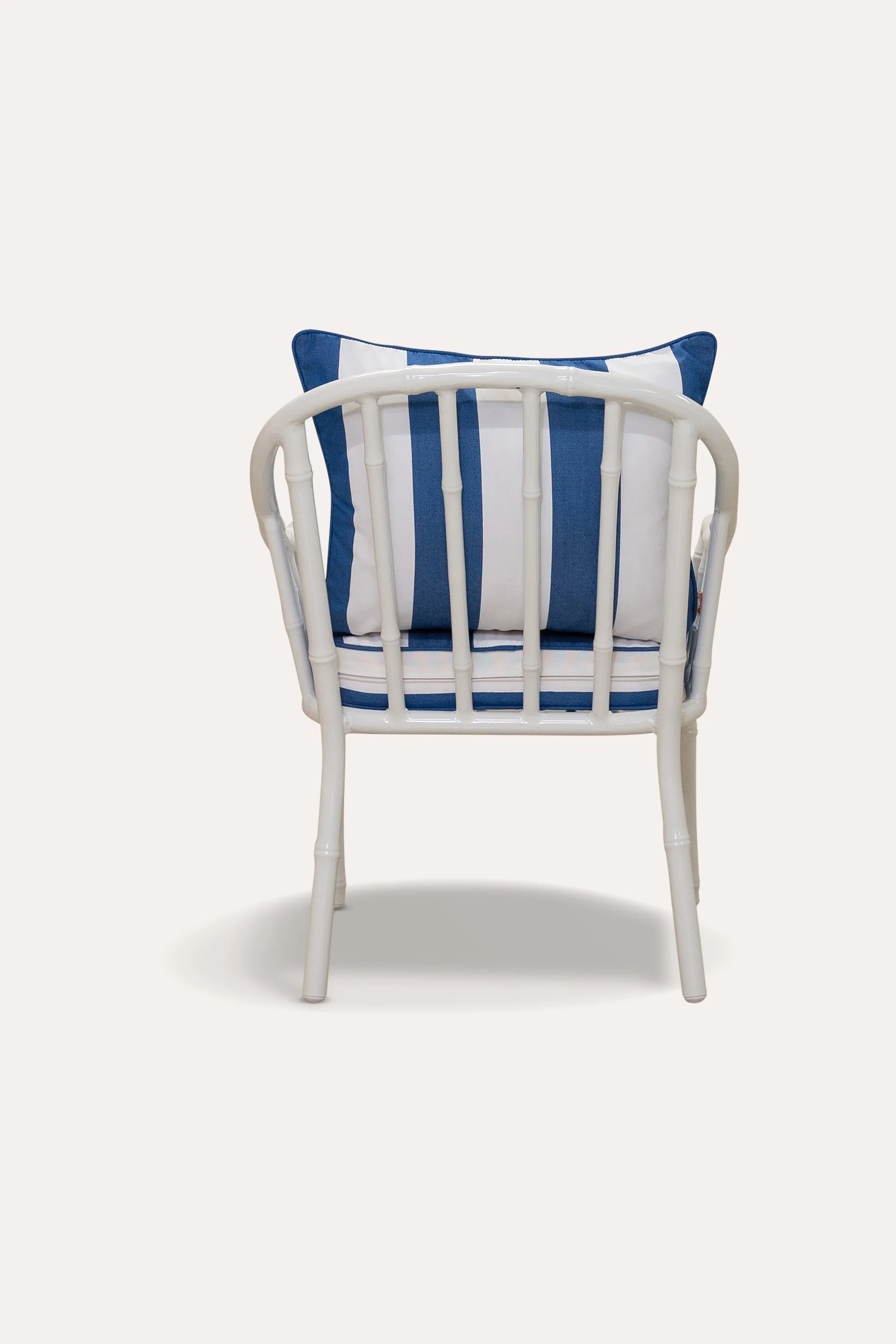 PACK_FOX-CC_FOXY_CAUSALCHAIR_REGATTA_04.jpg