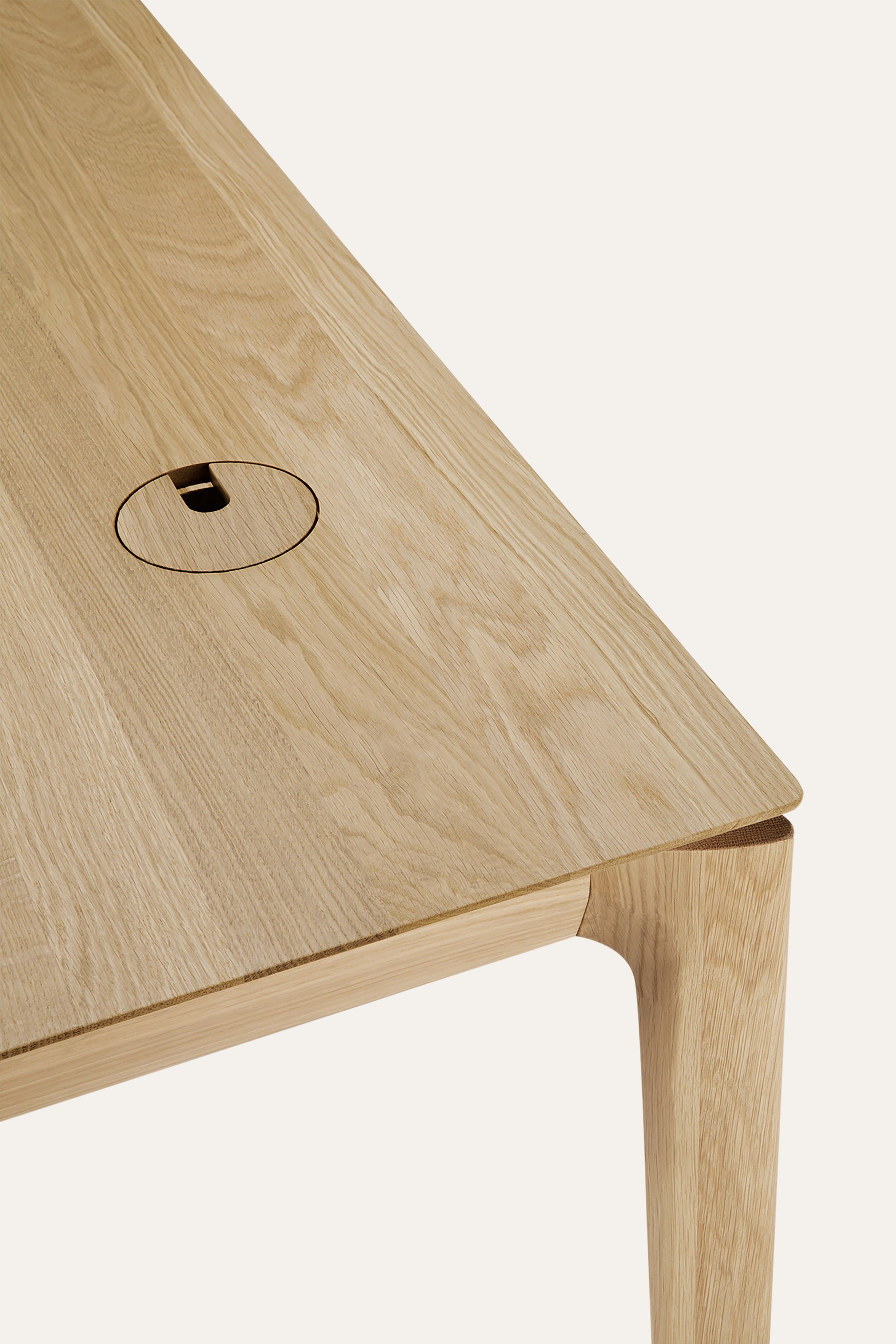 BOKDESK-_WEB_02.jpg