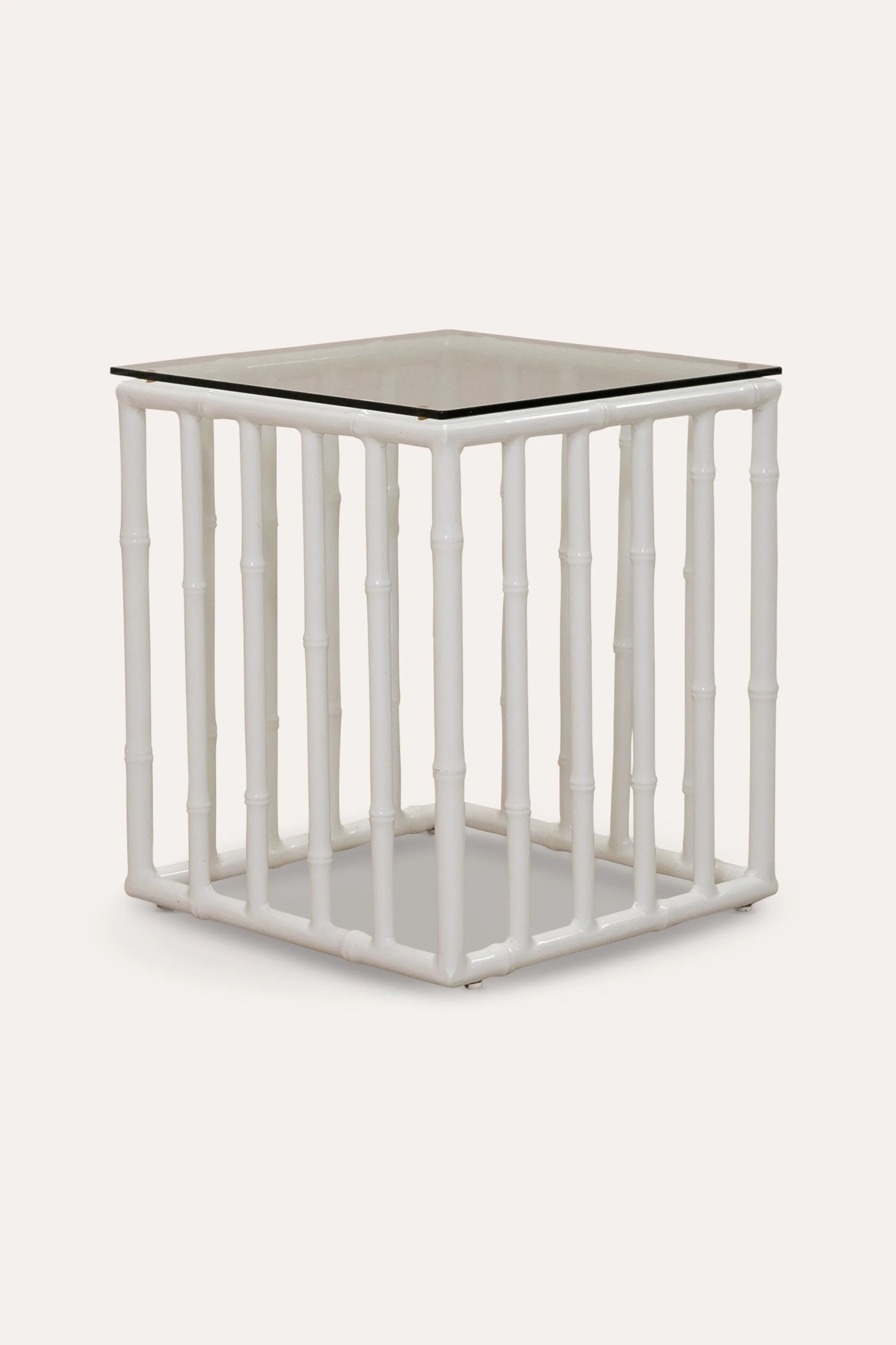 PACK_FOX-ST-TALL_FOXYTALL_SIDETABLE_01.jpg