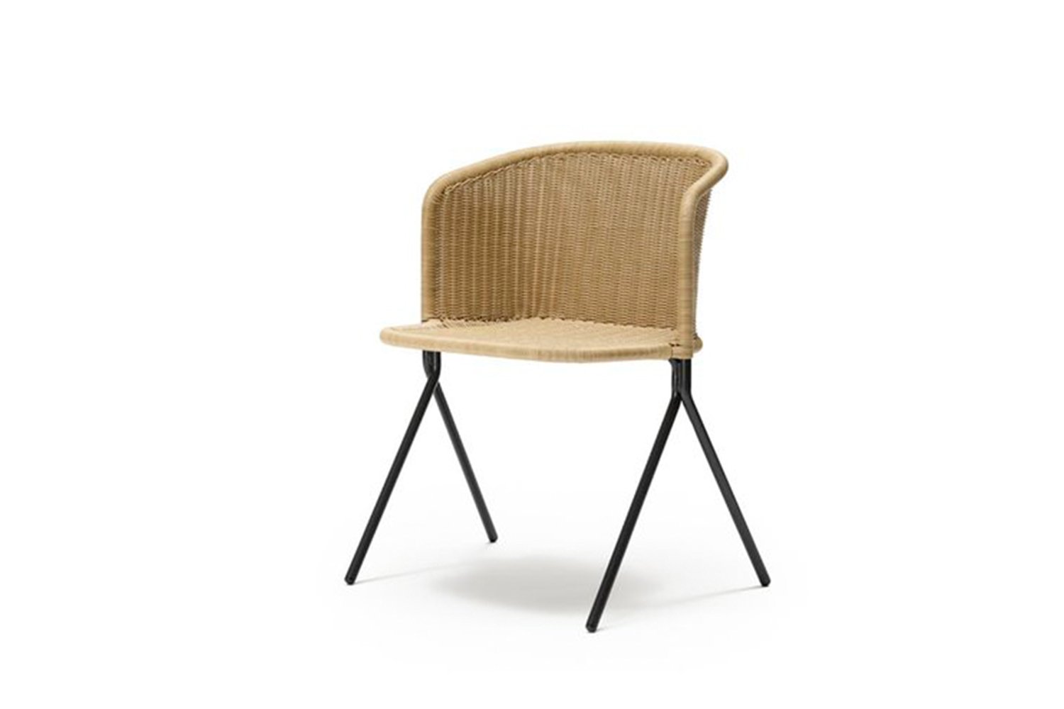 Kaki+arm++chair_charcoal_wheat+poly_02.jpg