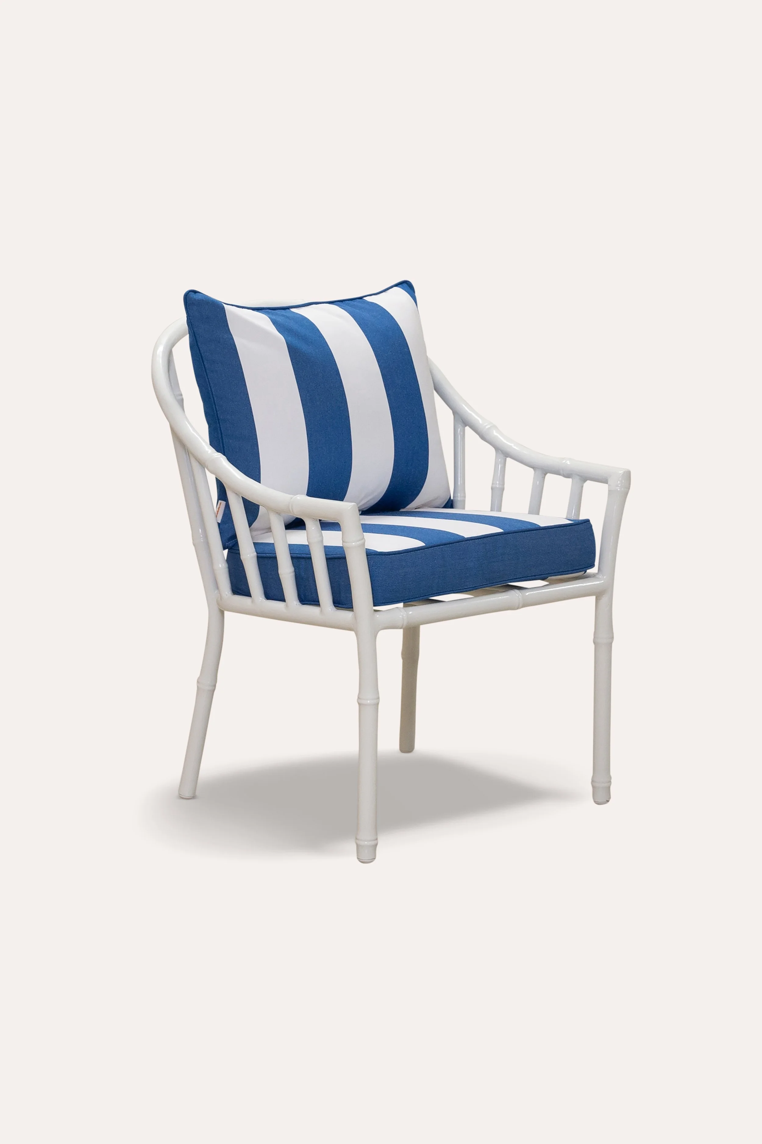PACK_FOX-CC_FOXY_CAUSALCHAIR_REGATTA_01.jpg