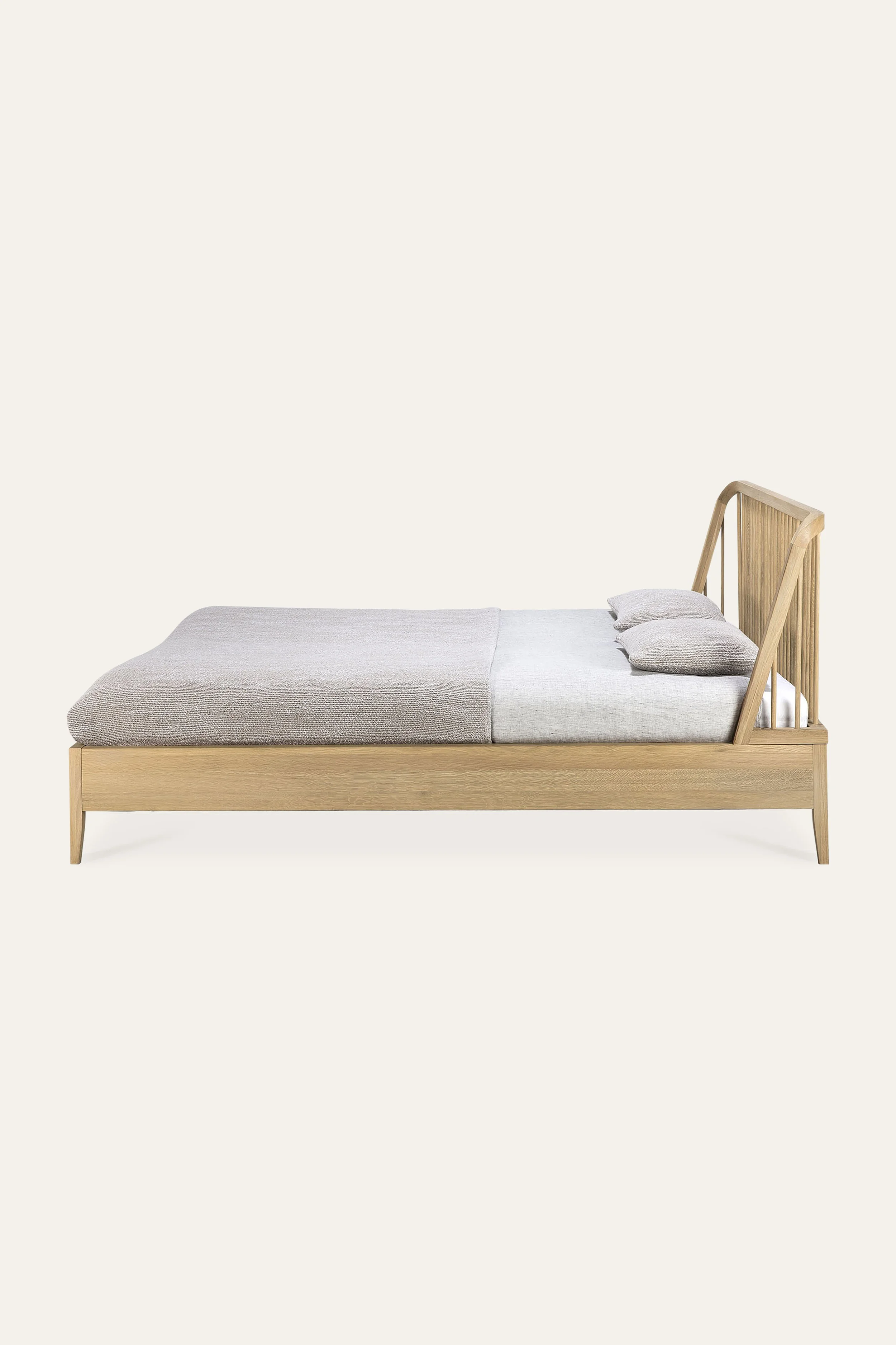 OAKSPINDLEBED_WEB_03.jpg
