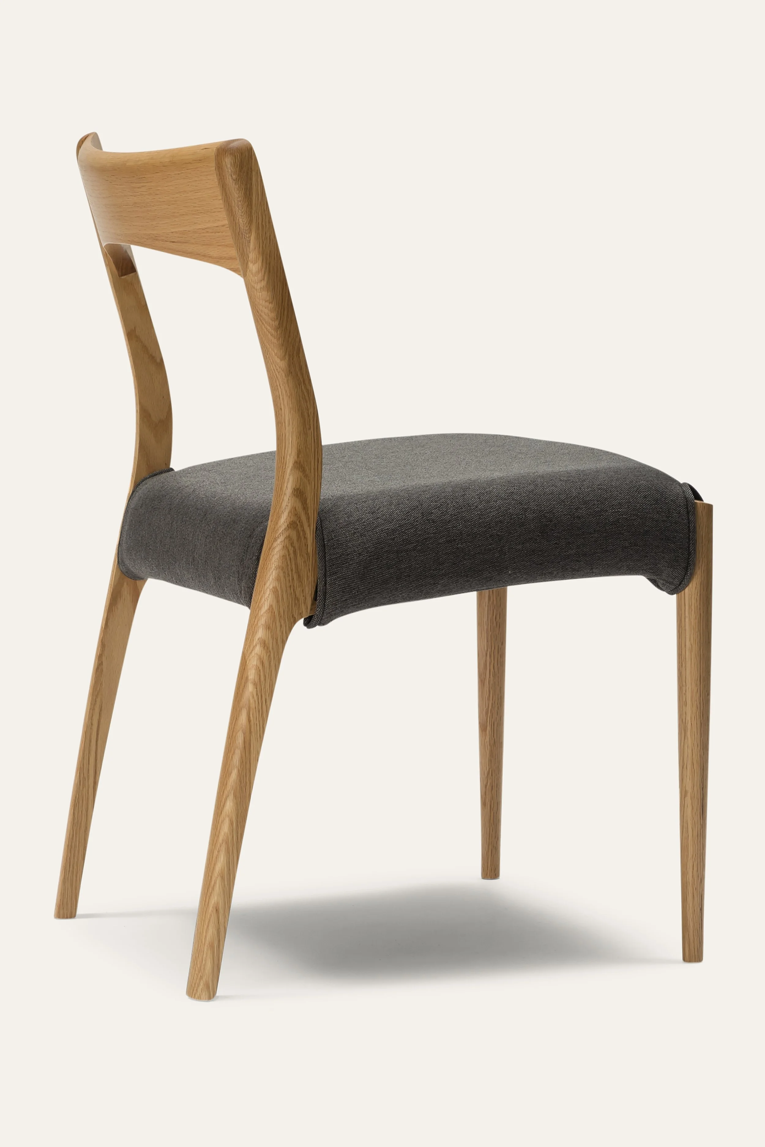 chair 172_natural_grey fabric_02.jpg