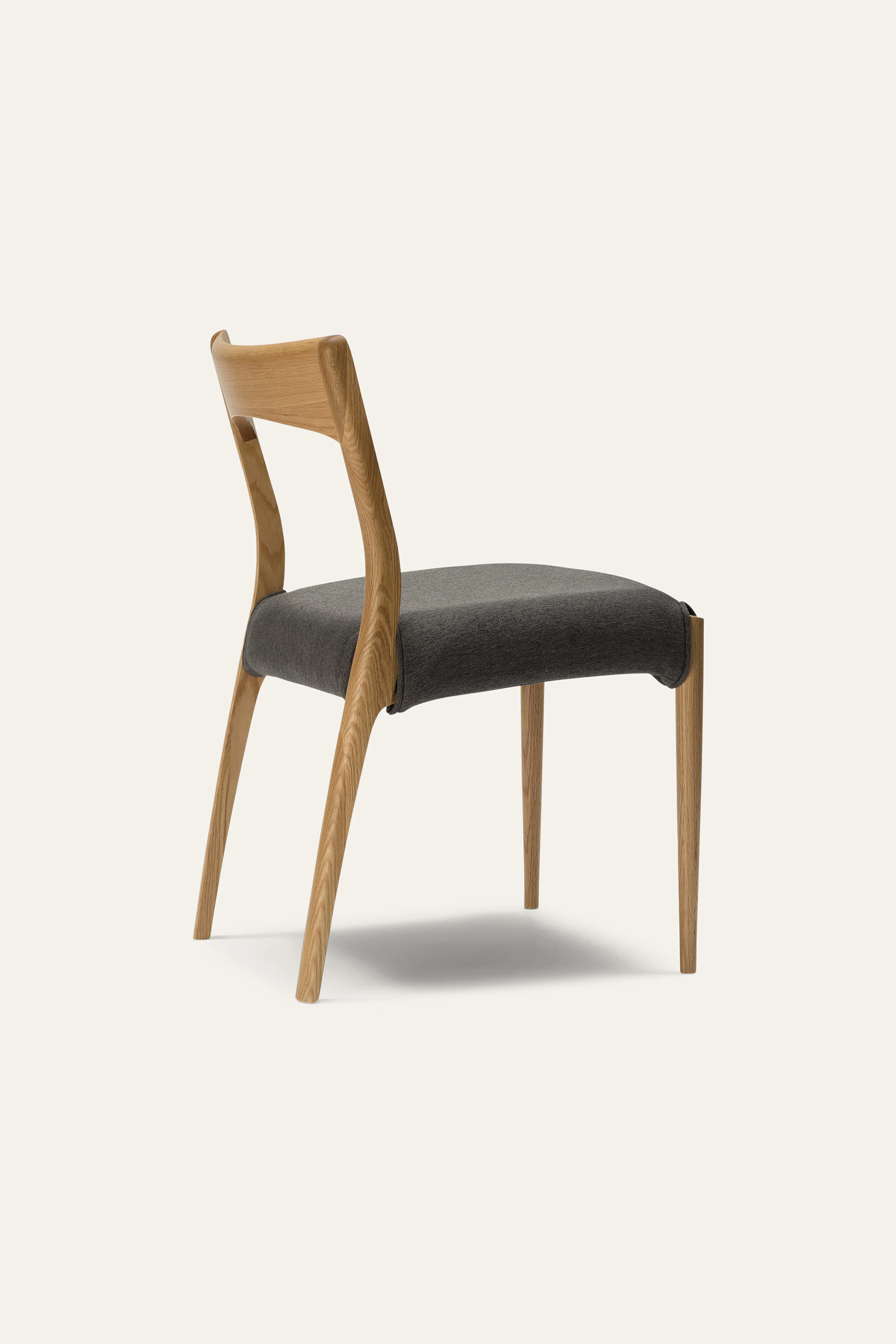 chair 172_natural_grey fabric_02.jpg