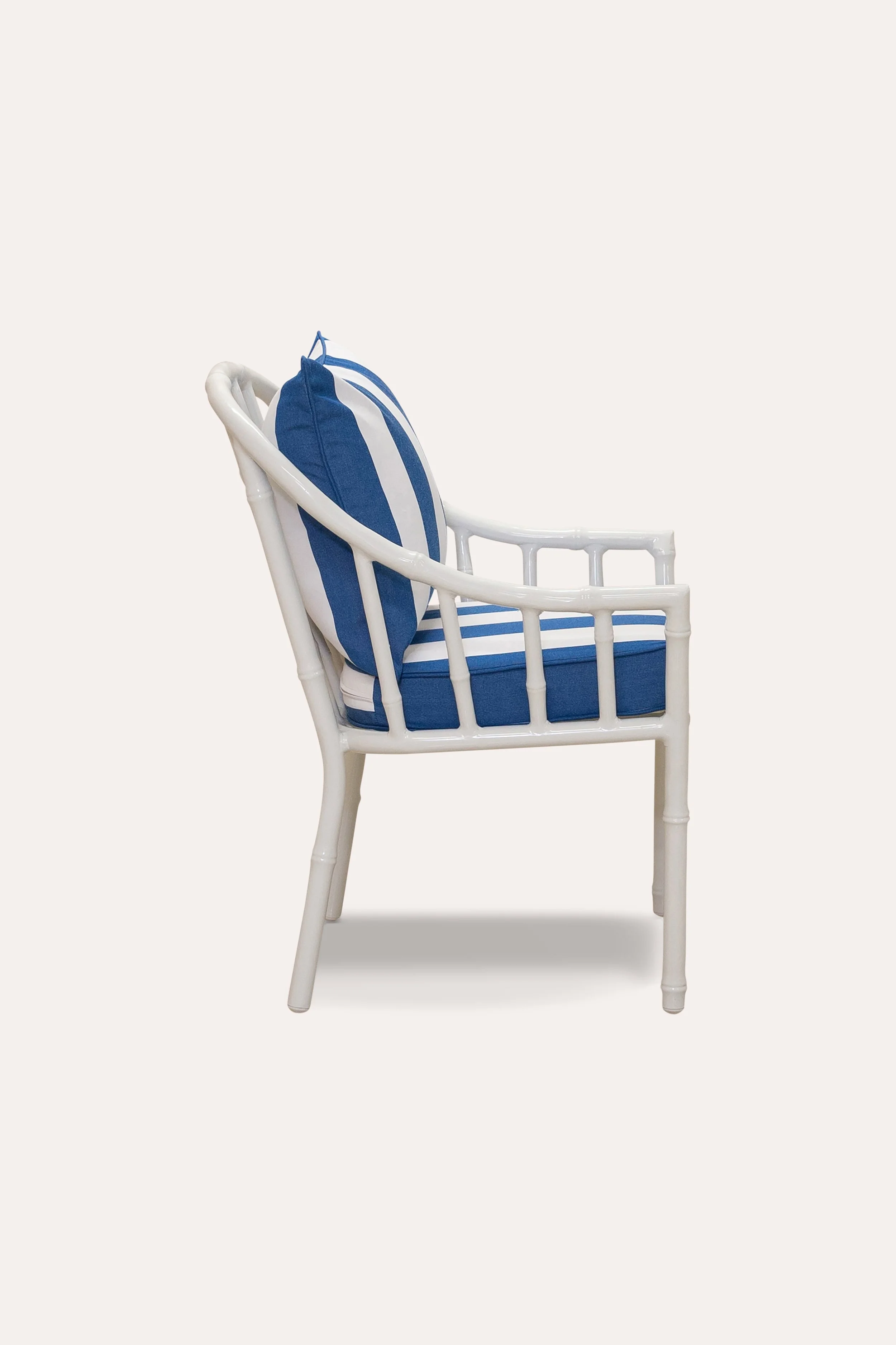 PACK_FOX-CC_FOXY_CAUSALCHAIR_REGATTA_03.jpg
