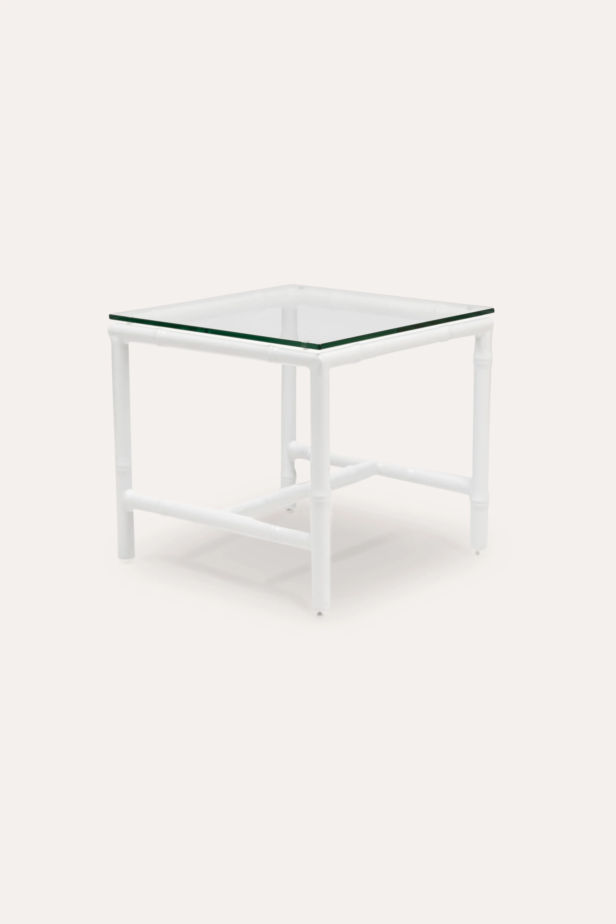 PACK_FOX-ST-STD_FOXYSTD_SIDETABLE_03.jpg
