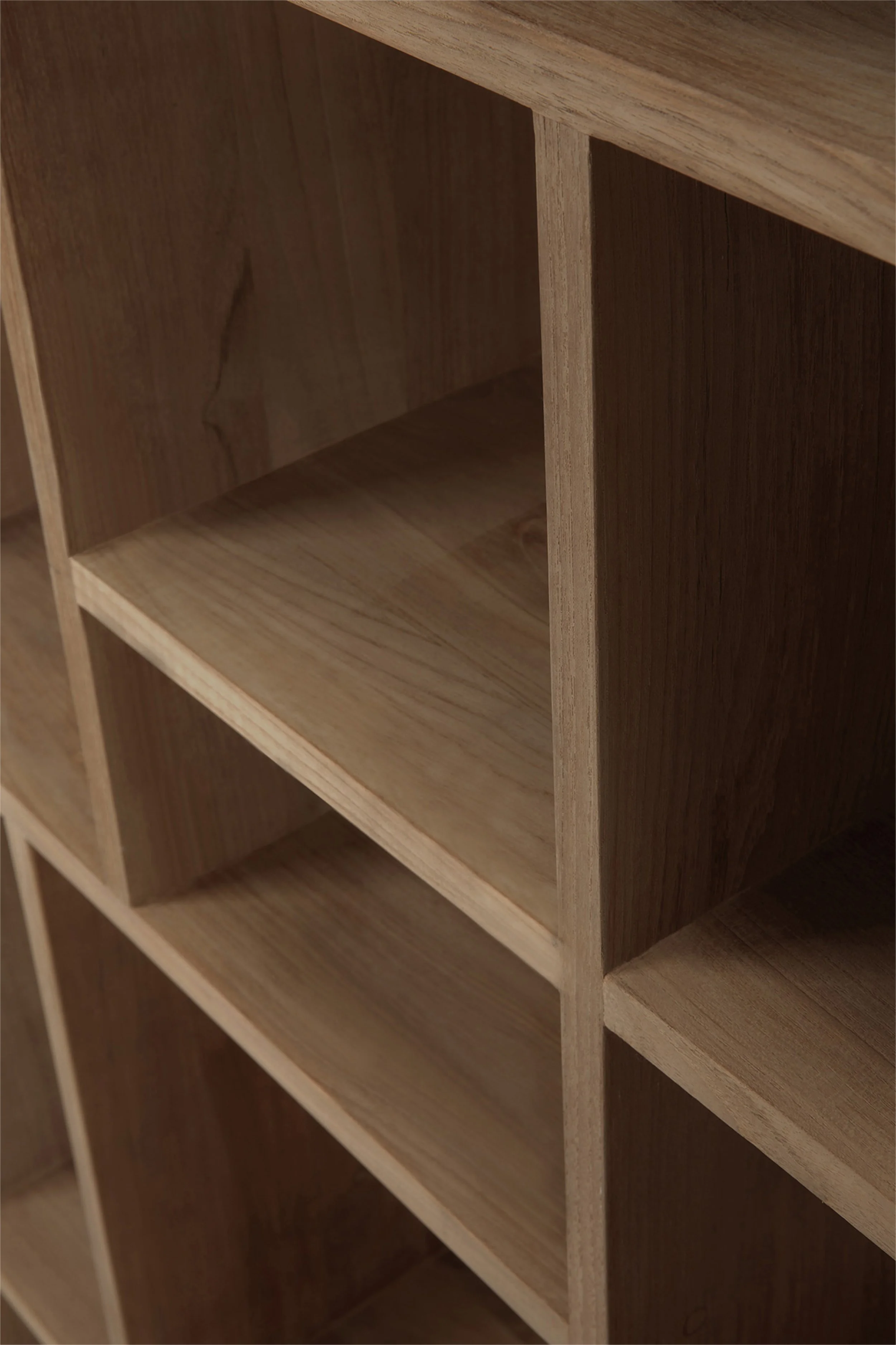 TEAK-M-RACK_WEB_04.jpg