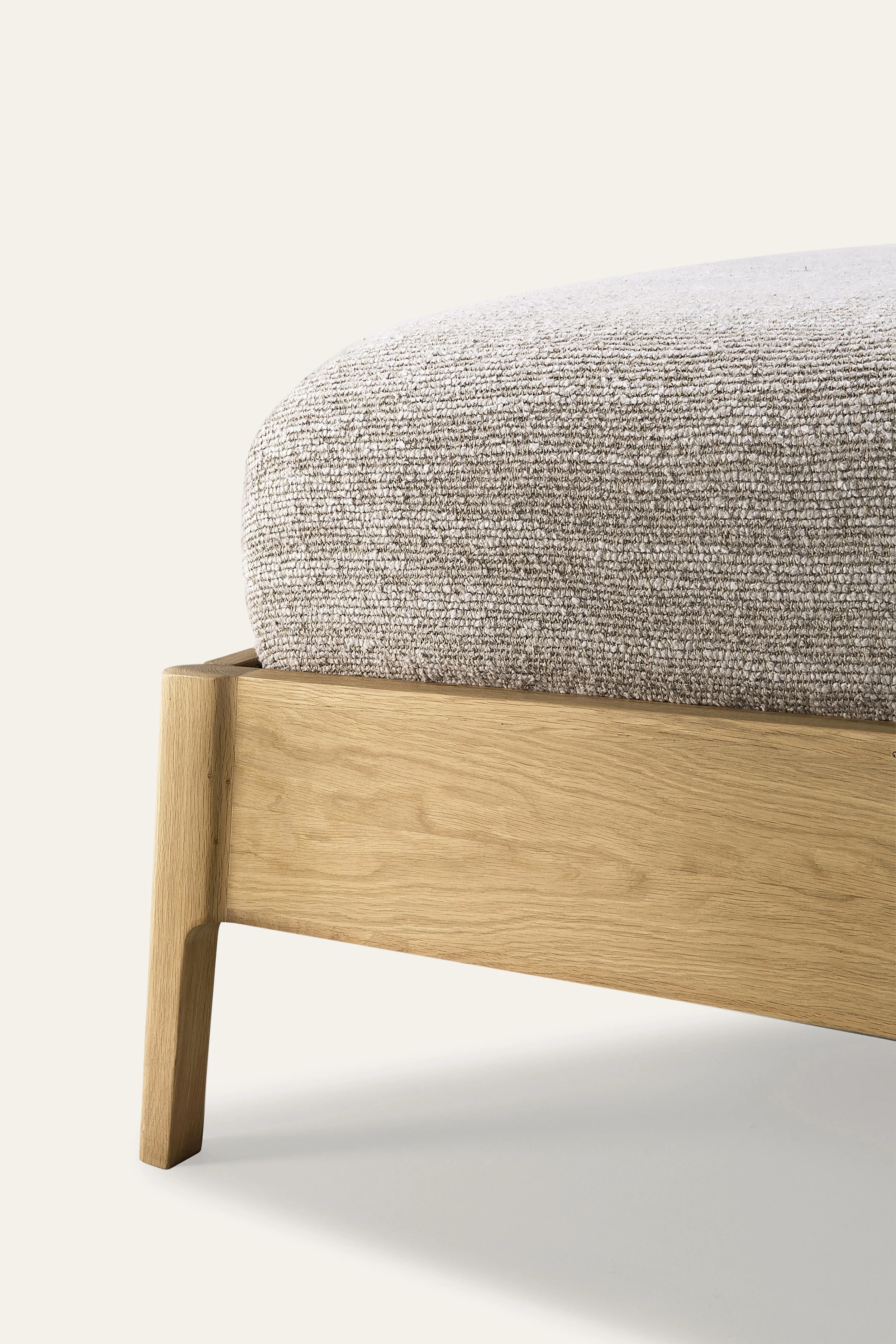 OAKAIRBED_WEB_06.jpg