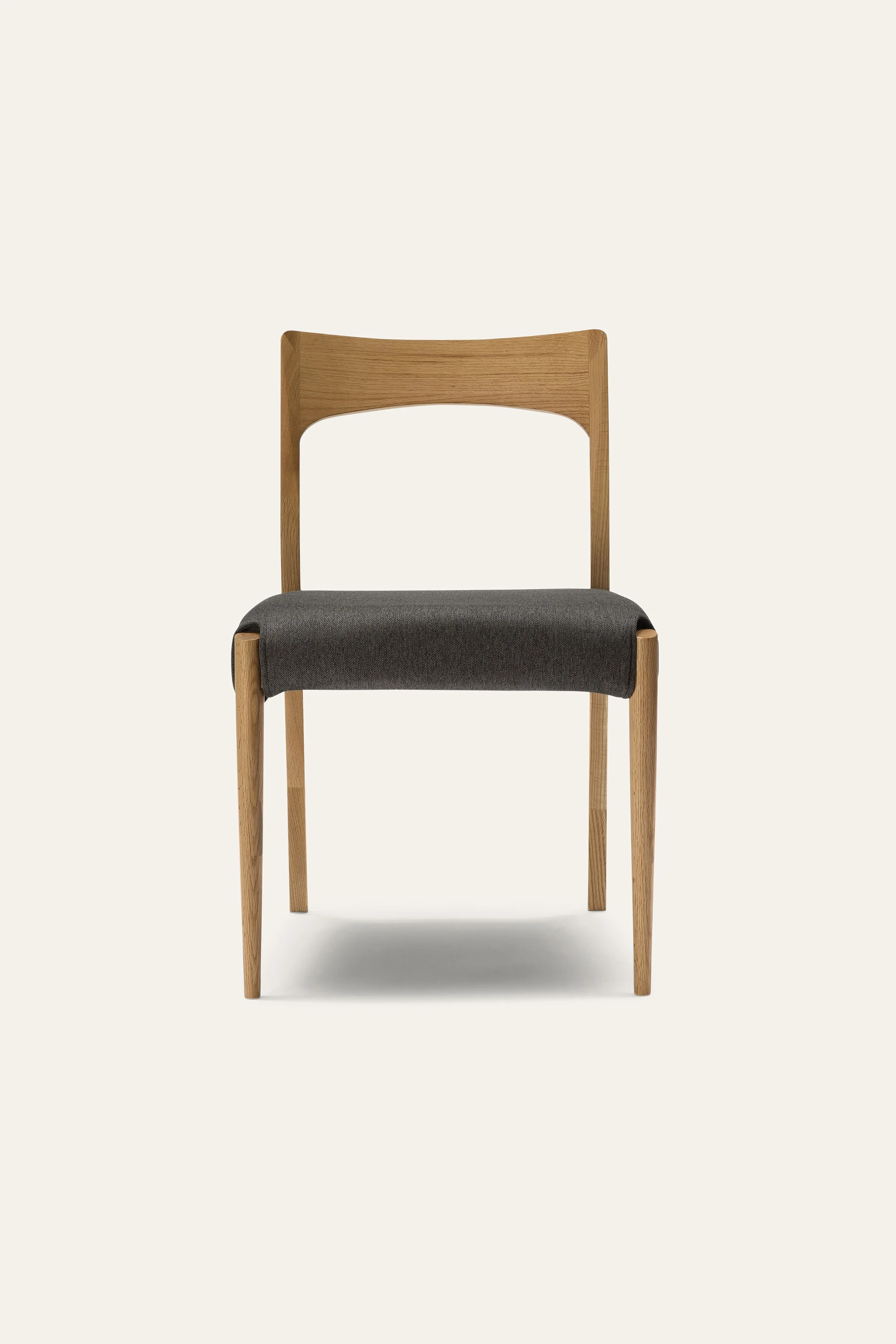 chair 172_natural_grey fabric_01.jpg