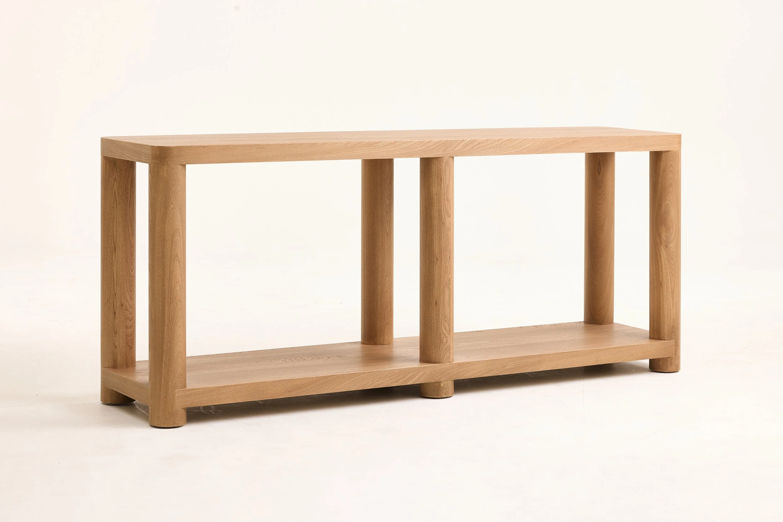 E-03246-000 Console 1.jpg