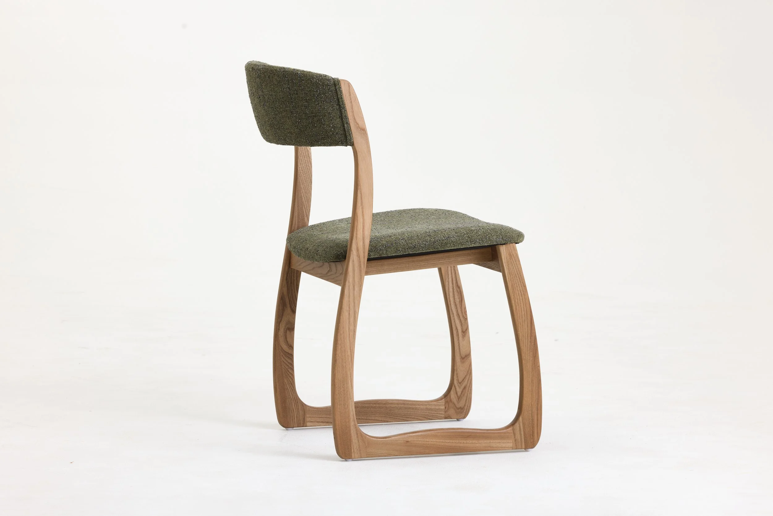 CE-03014-000 chair 2.jpg