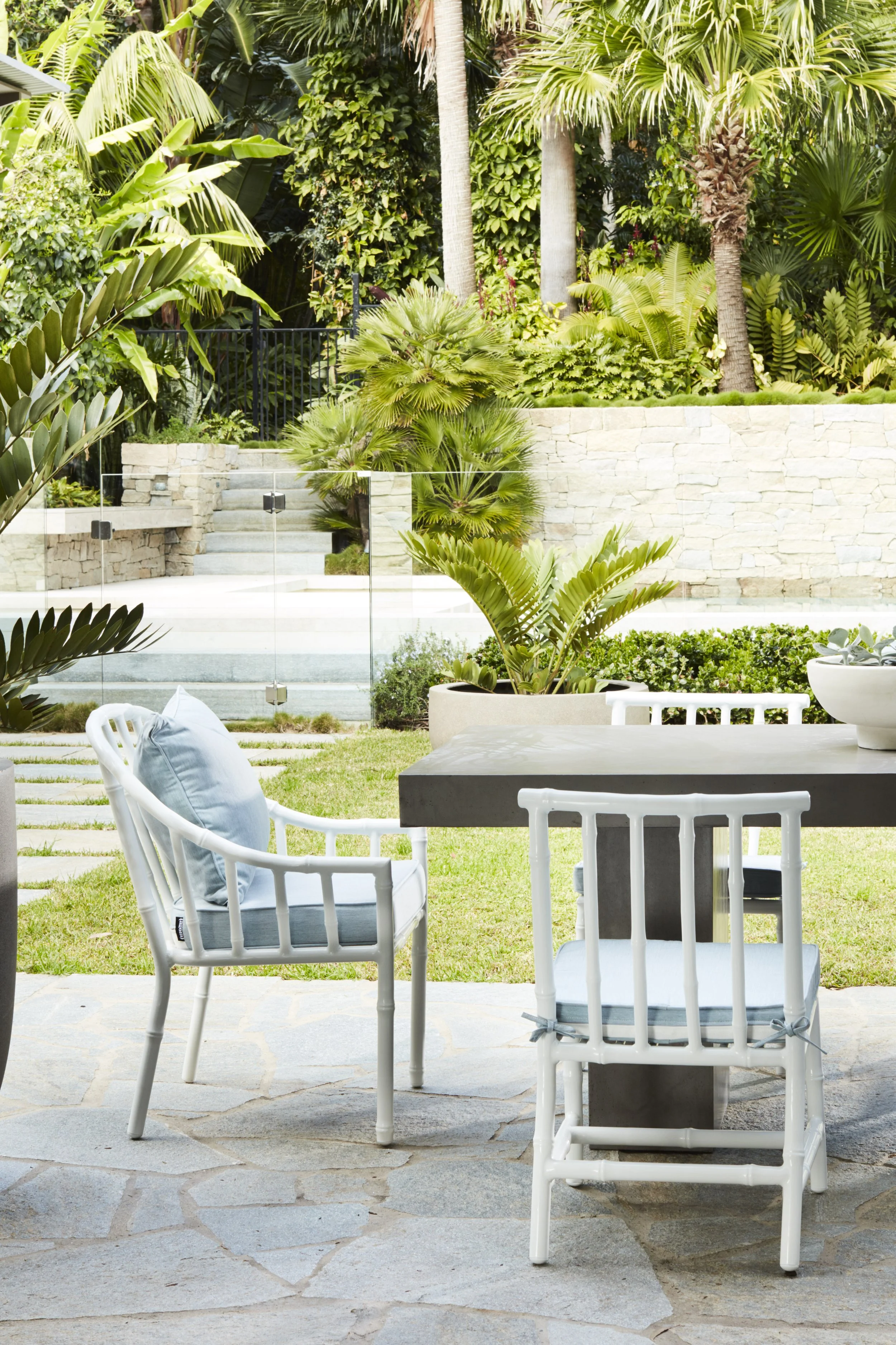 STYLE_FOX-CC+LB_FOXYDINING_SEAFOAM_PRUERUSCOE_04.jpg