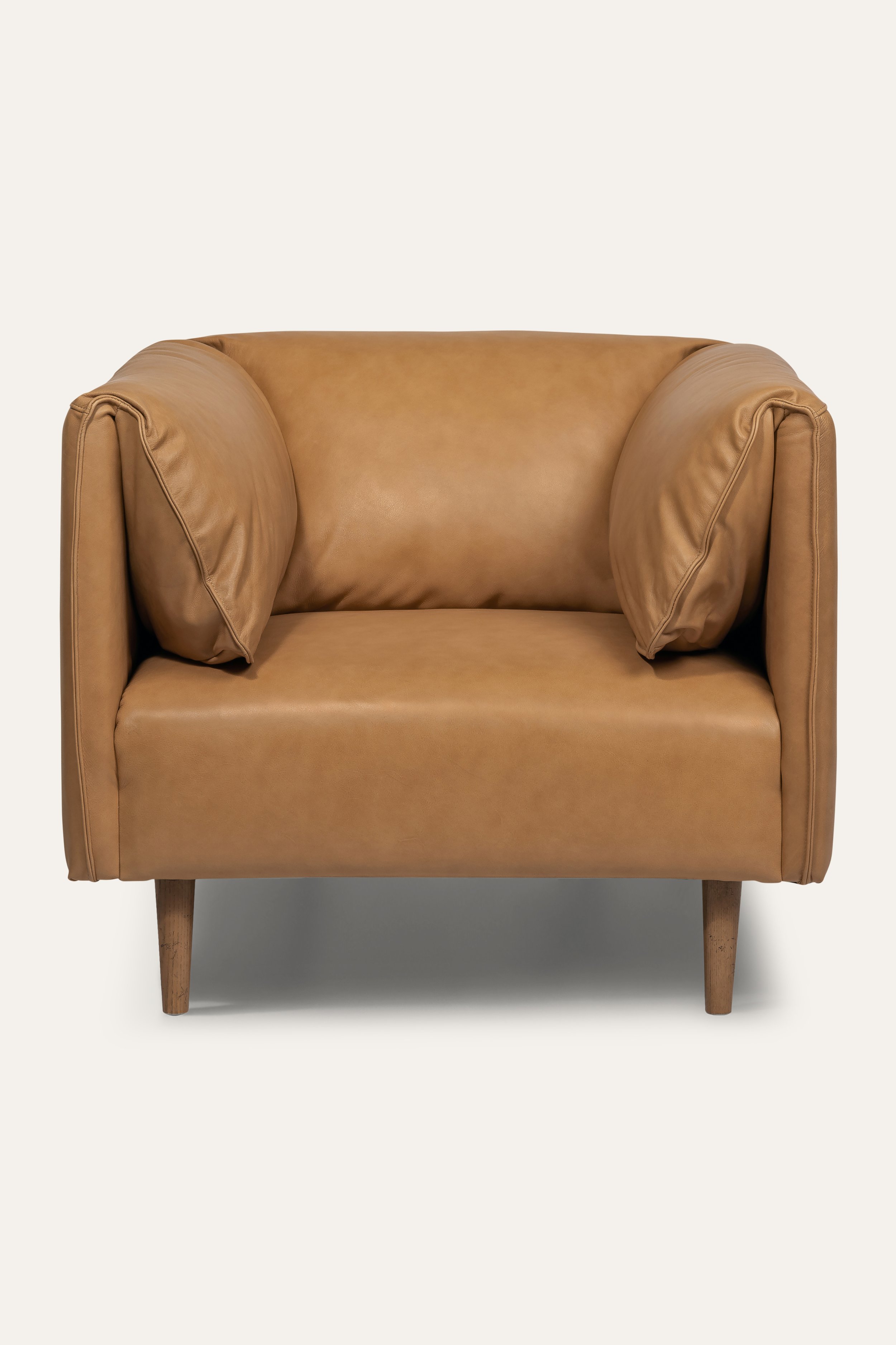 ARLIECHAIR_WEB_01.jpg