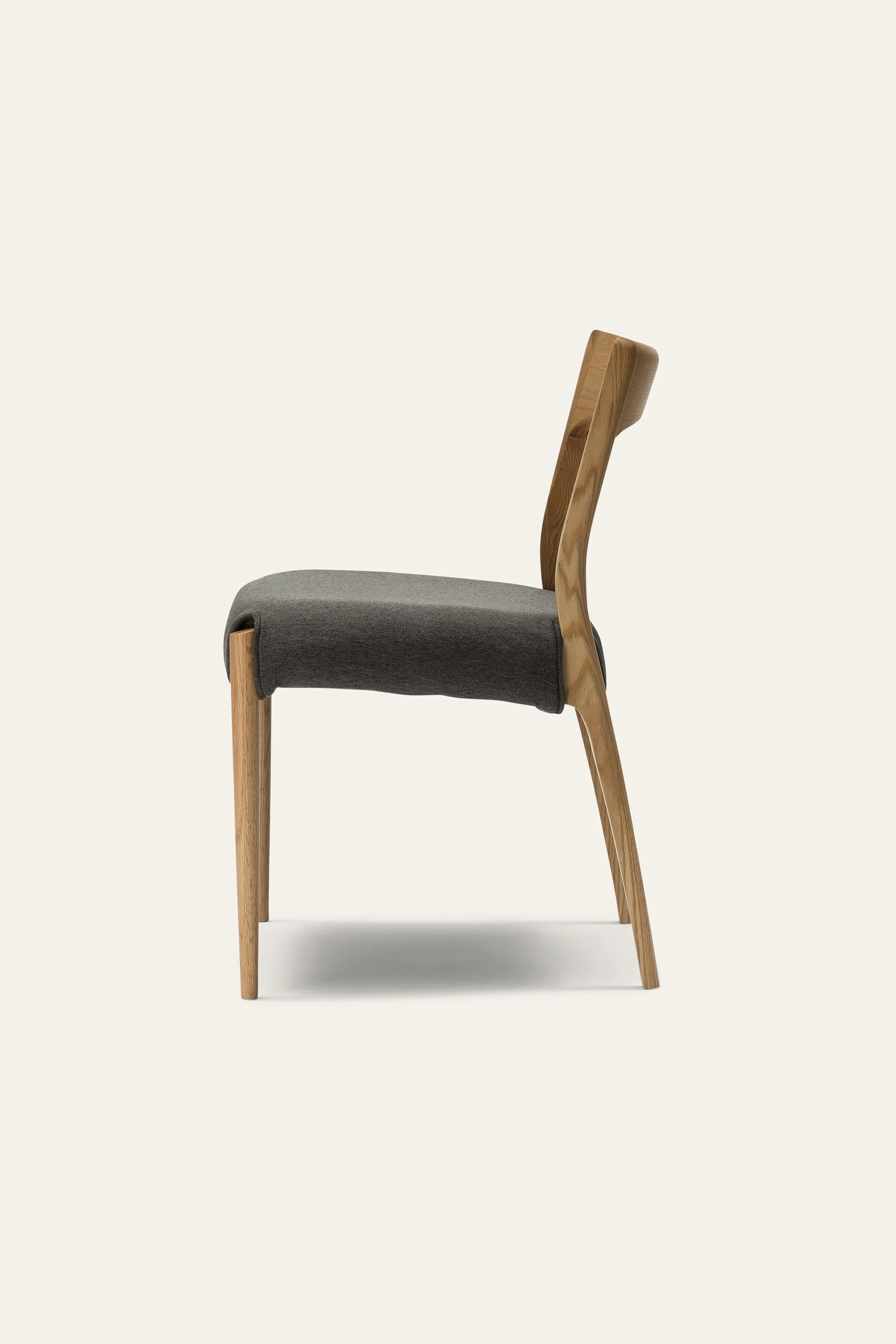 chair 172_natural_grey fabric_03.jpg