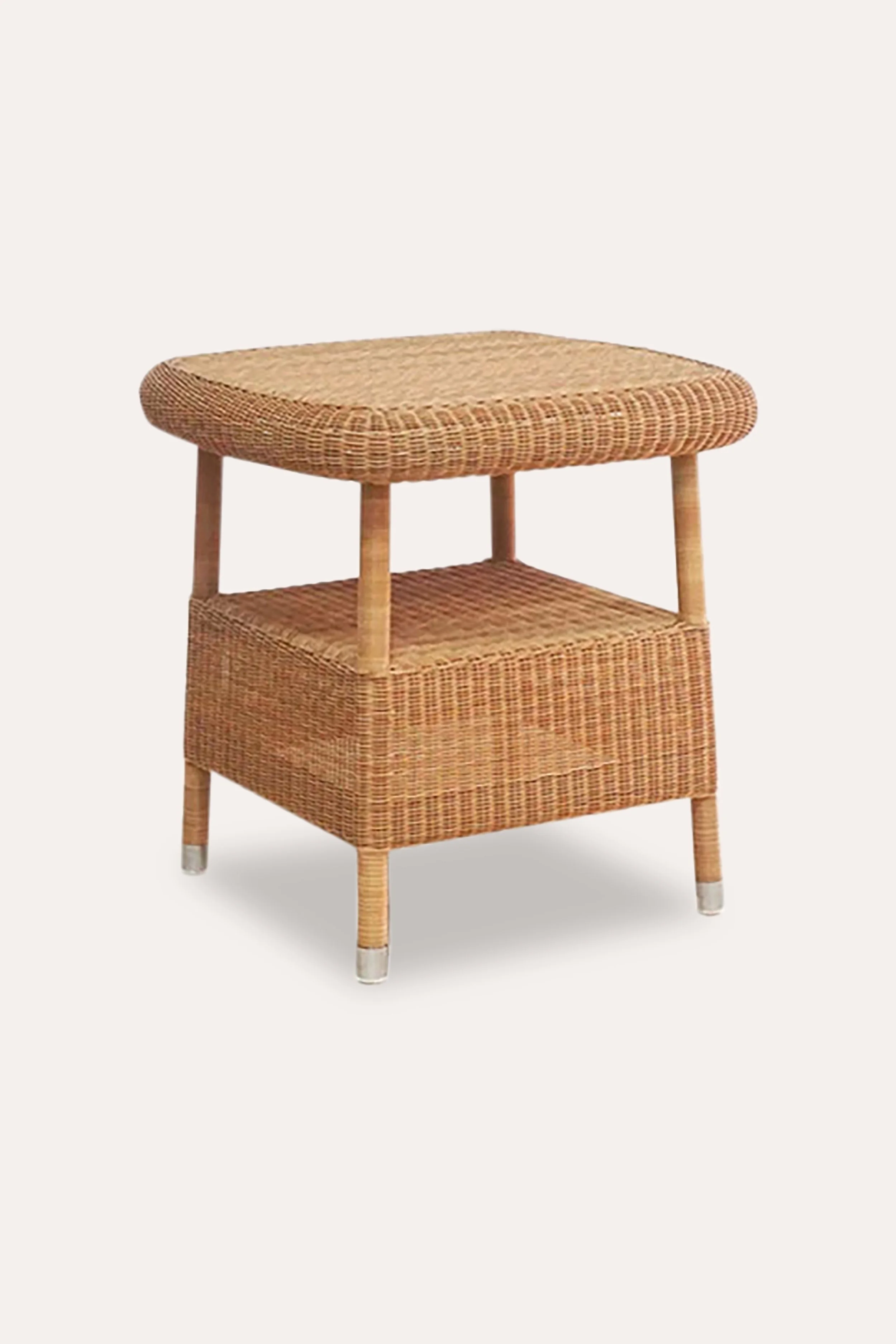 aspect1x1__vincentsheppard-riviera-sidetable-honey-1080x1440.jpg