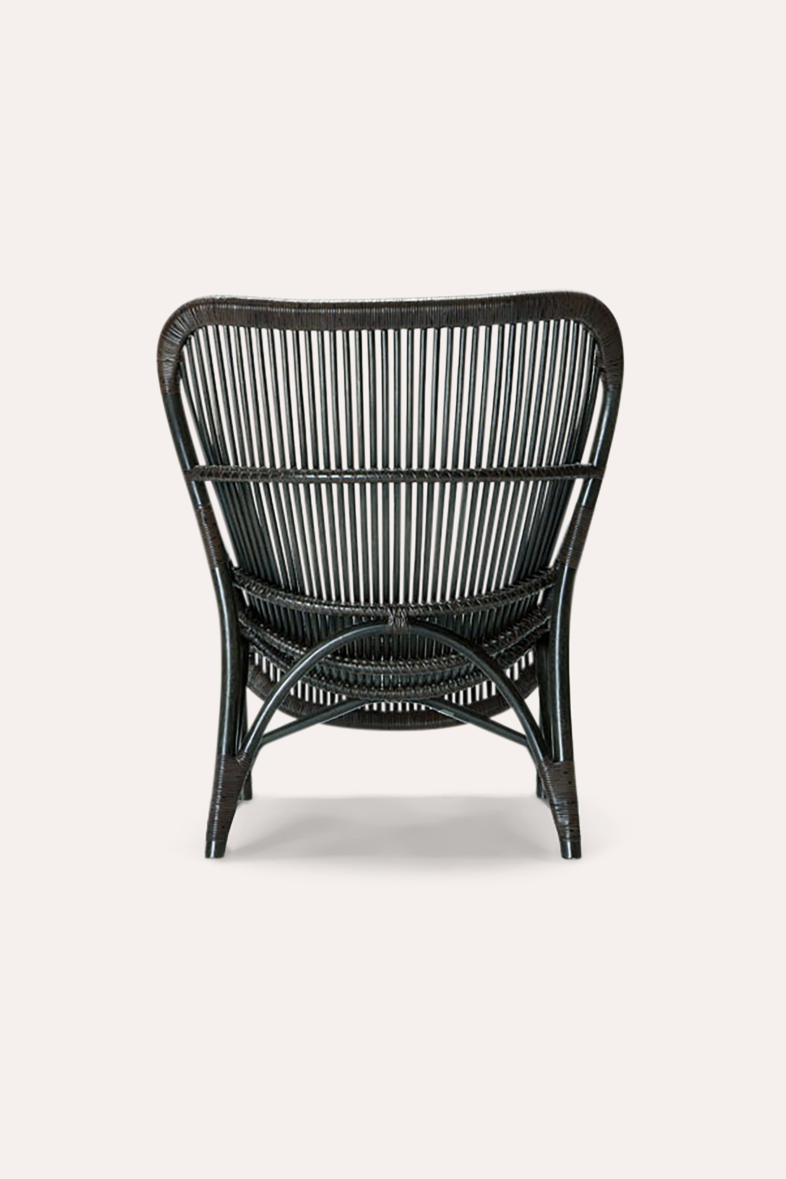 Relax-back-black.jpg