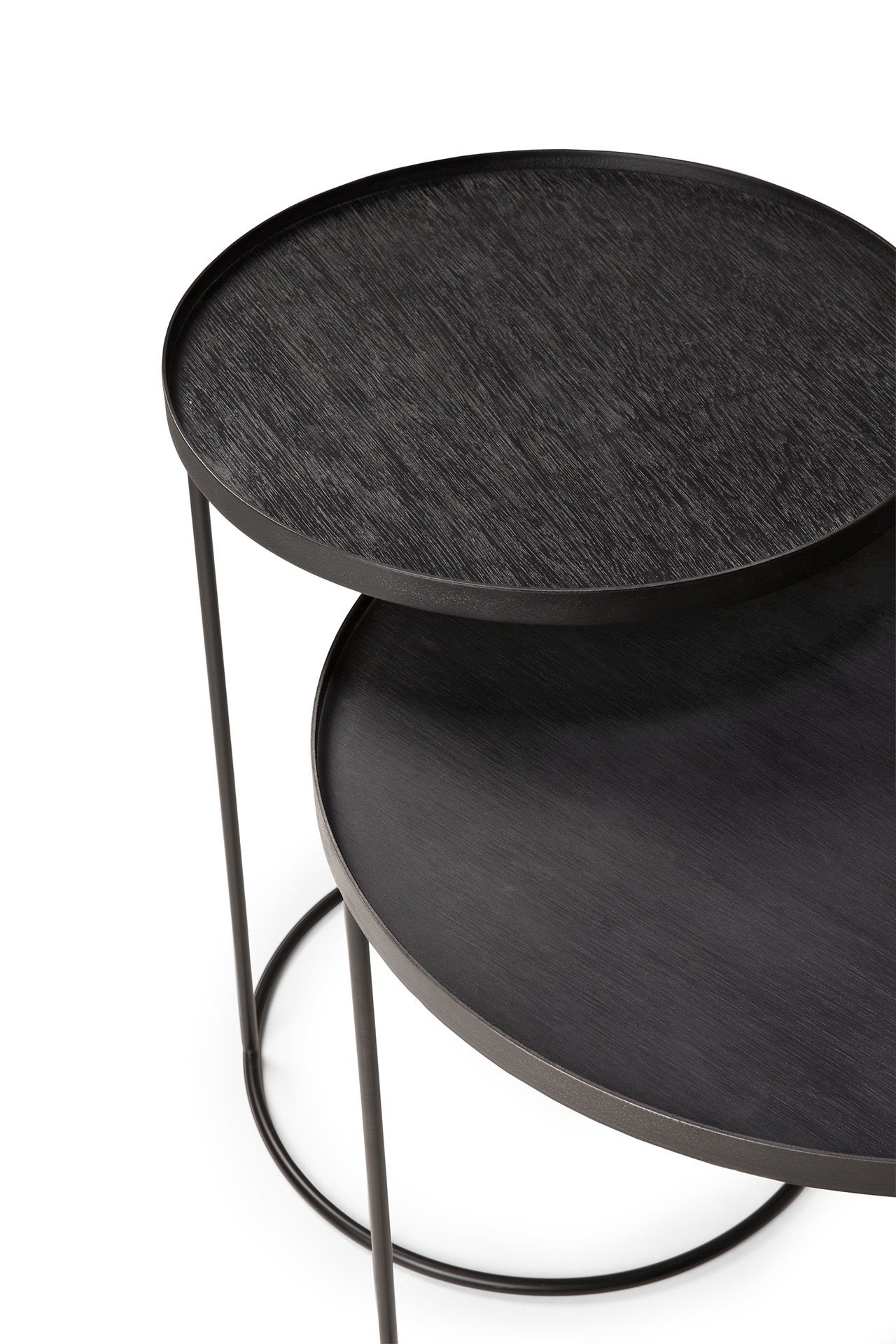 20721_Round_tray_side_table_set_det01_cut_web.jpg