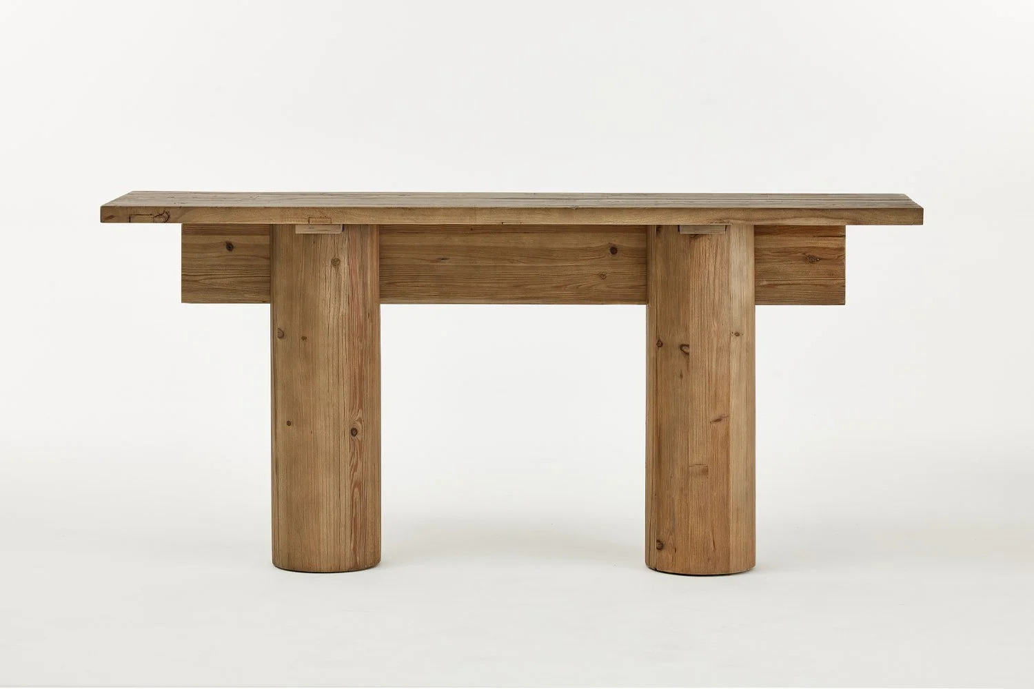 colessio-desk-1.jpg